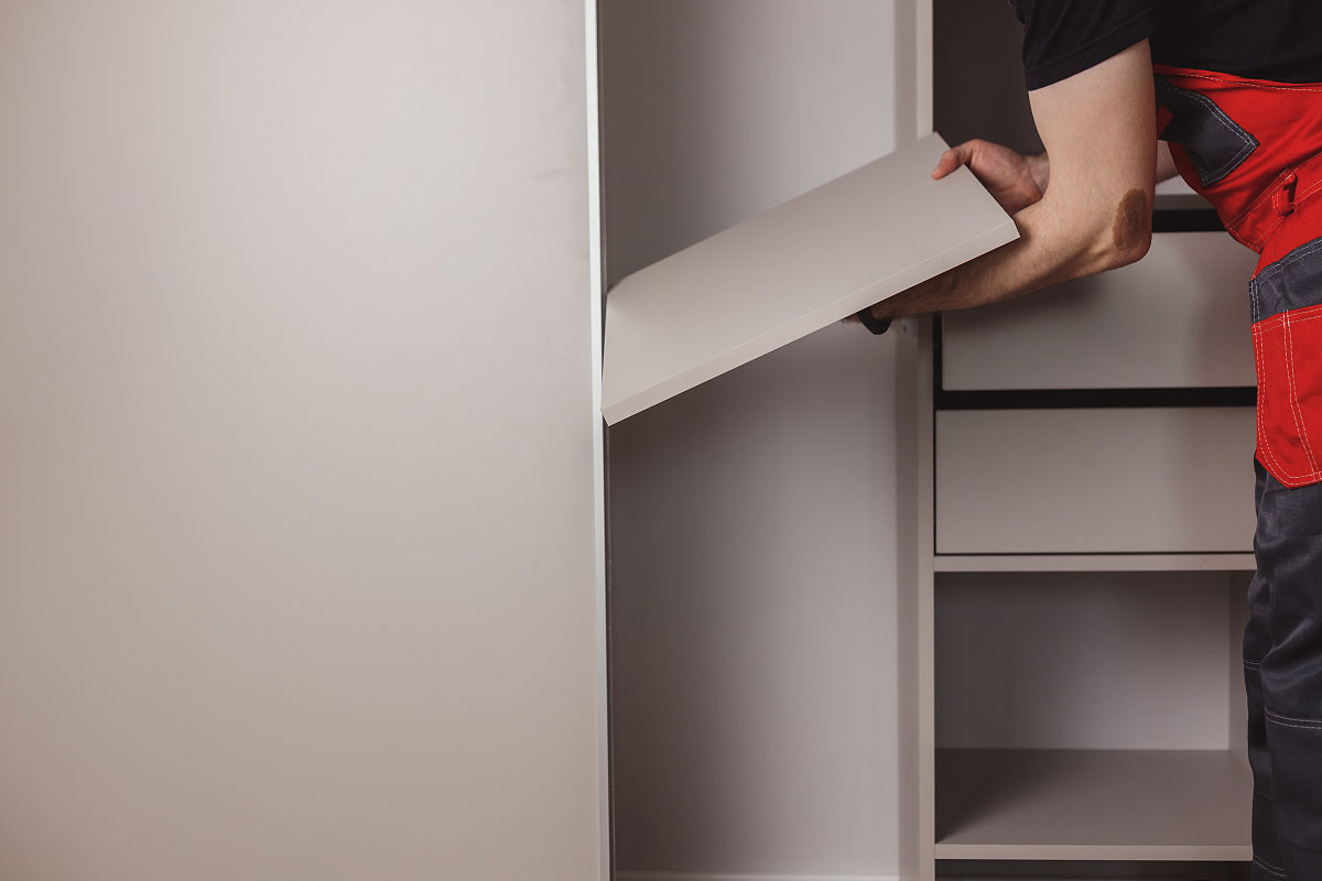 衣柜门封边线条有缺口怎么修复