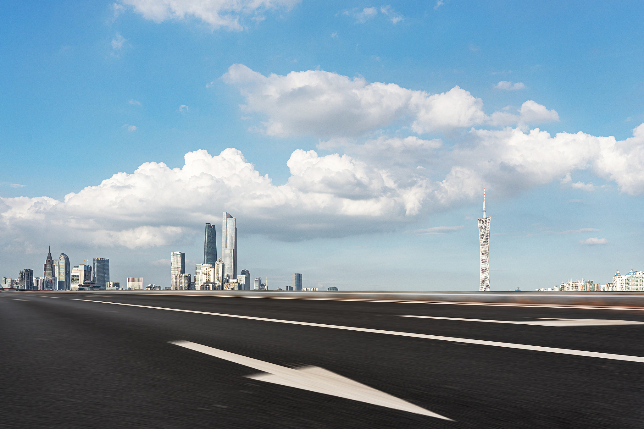 张家口职业技术学院道路桥梁工程技术专业就业方向：政府、建筑公司、科研机构、高校