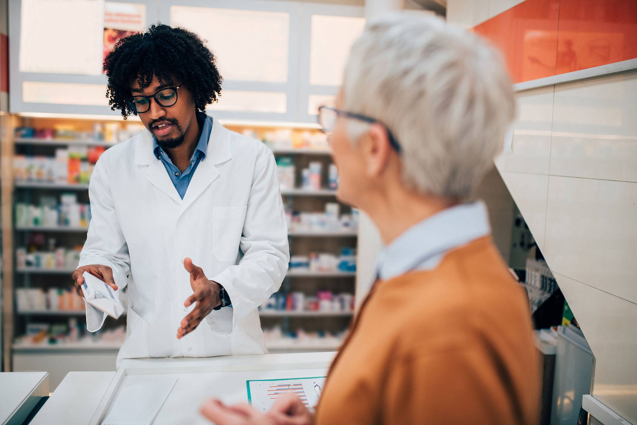 泸州中等卫生职业学校药剂专业就业前景分析 - 未来发展趋势