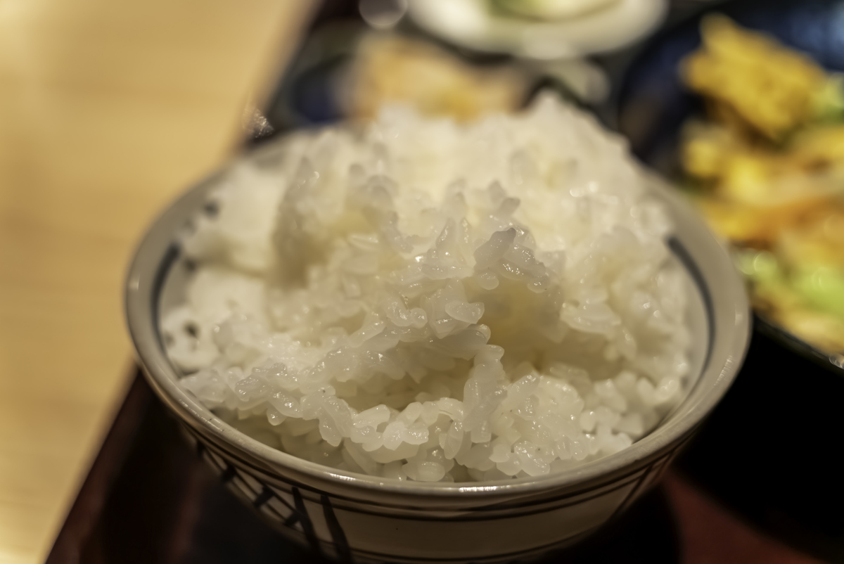 新米煮饭水放不准？教你几招轻松搞定！