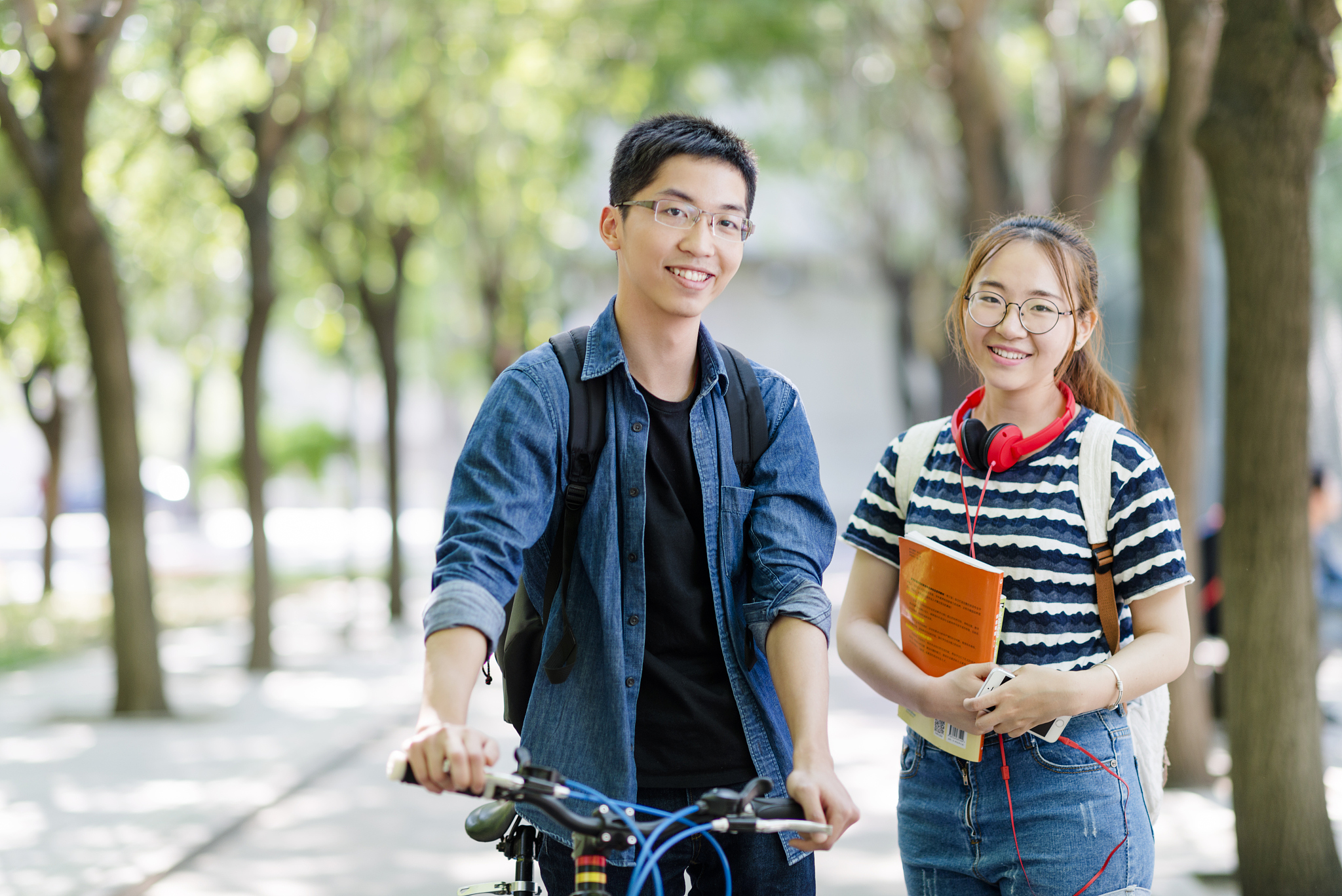 成都铁路专业校园专升本指南：学历提升新途径