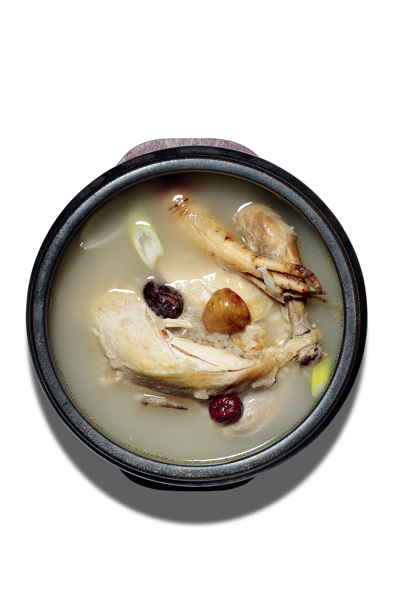 甲鱼炖鸽子功效：滋补养生，强身健体