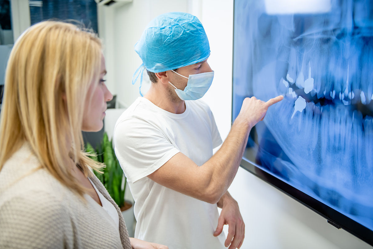 为什么女生学临床绝不学口腔 学口腔好不好