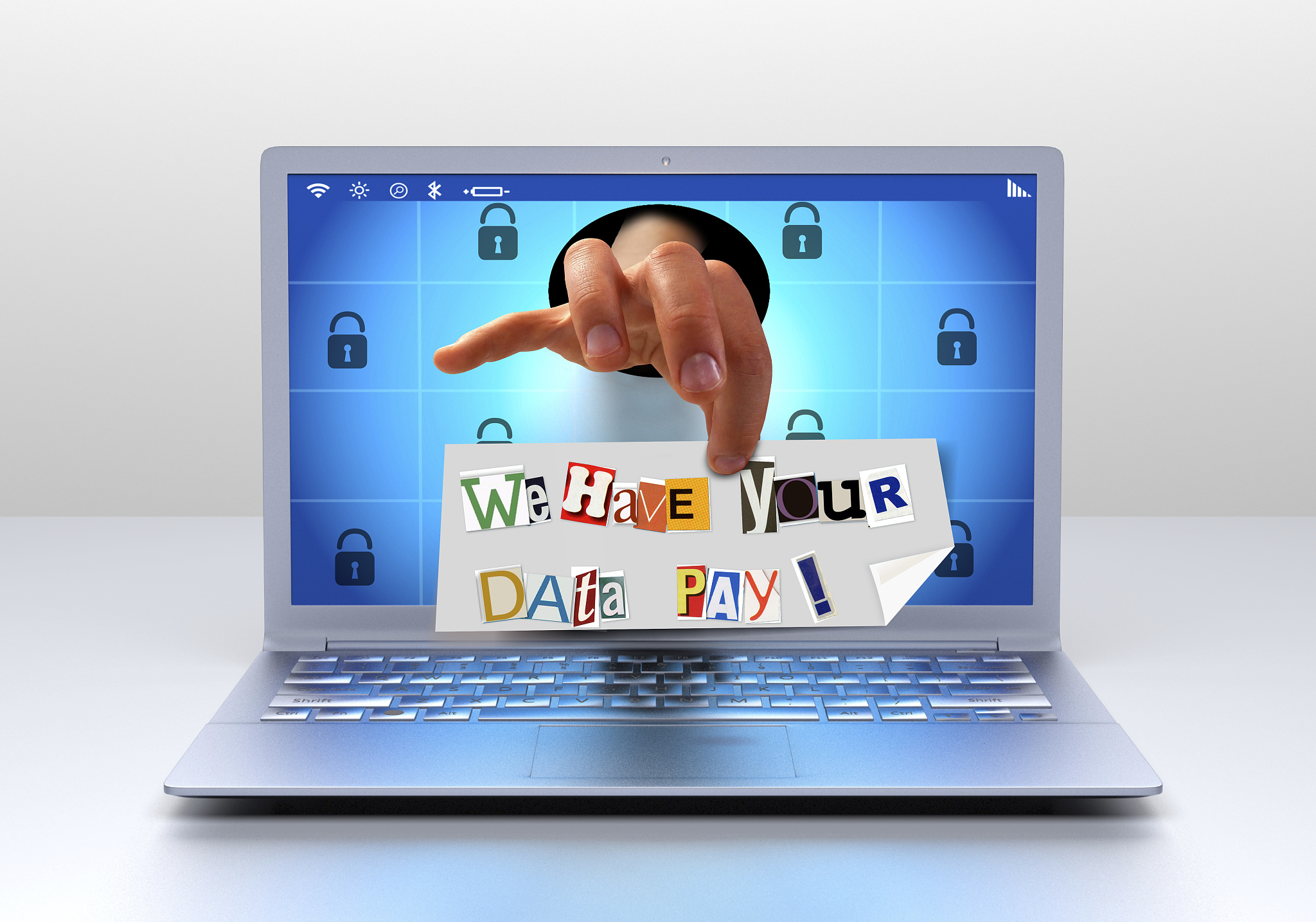 请给出关于计算机基础的25道选择题其中20道为单选题5道为多选题请给出题目并给出正确的答案