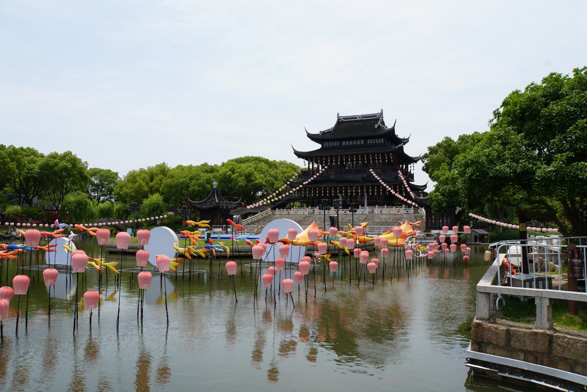 探秘江南古镇：镇海角与虎丘寺，感受千年历史与文化魅力