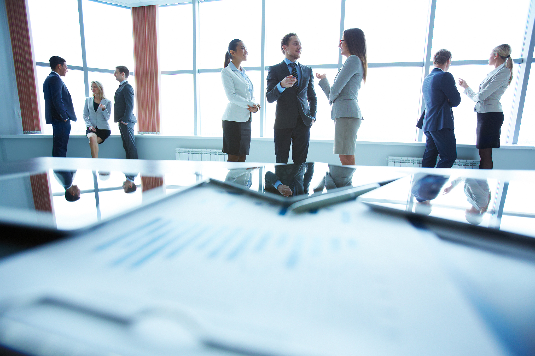 缩写： 行政工作： 1管理公司食堂-安排员工用餐情况餐费费用统计卫生监督。 2管理公司车辆派遣5辆公车-车辆派遣车辆油费核算充值车辆保险延续已经信息变更车辆保养工作。 3会议制度管理安排各分公司各部门参会基本情况草拟会议纪要并存档。 4处理公司废品关注期货价格经市场调查安排公司各种废弃物或者贵价金属的交易活动。 5公司日常接待工作主要对接老板重要客户以及政府领导到访工作等 6组织公司大型活动例如公