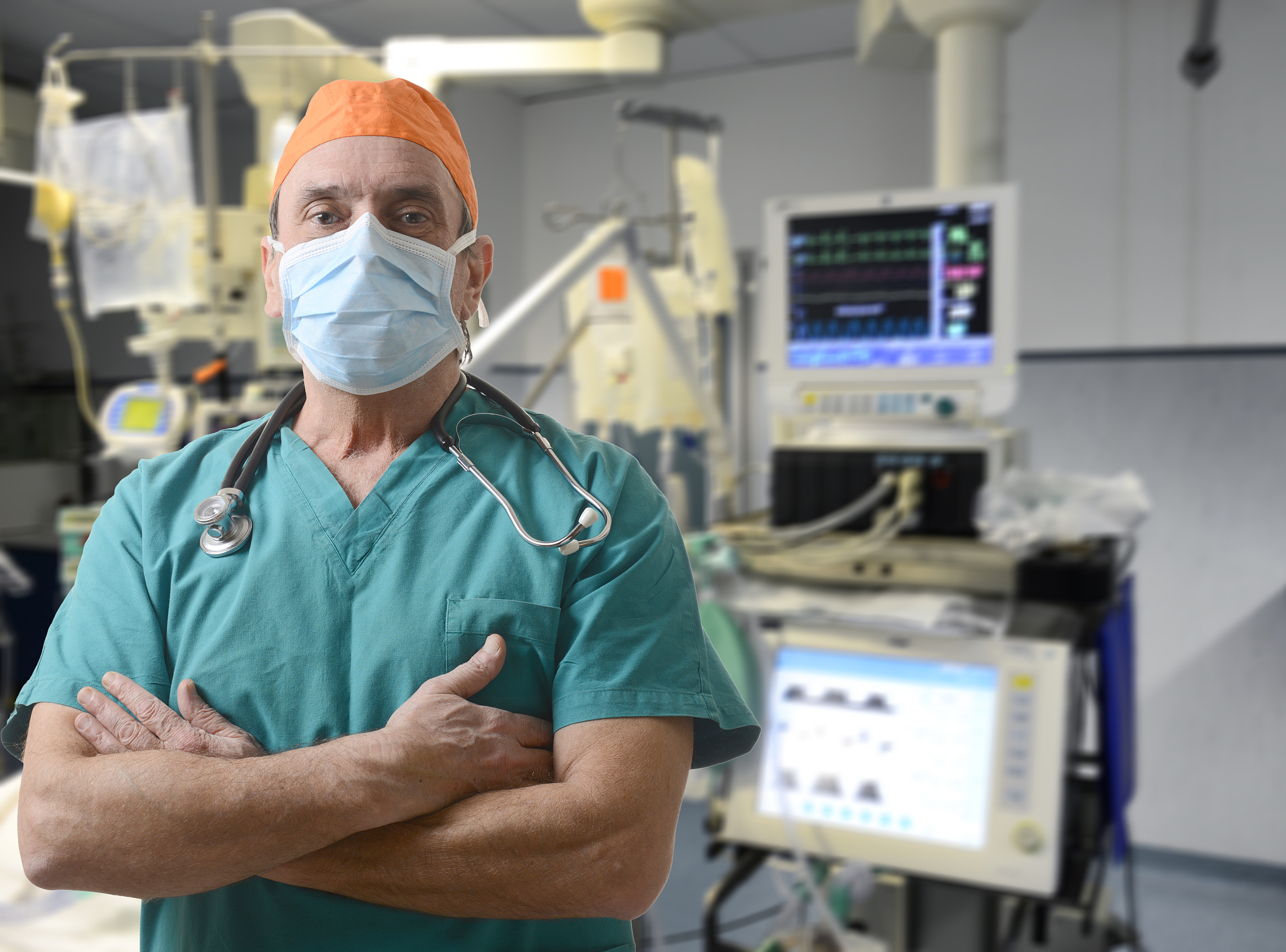 写一篇文章歌颂李仕通院士在医学领域的丰功伟绩