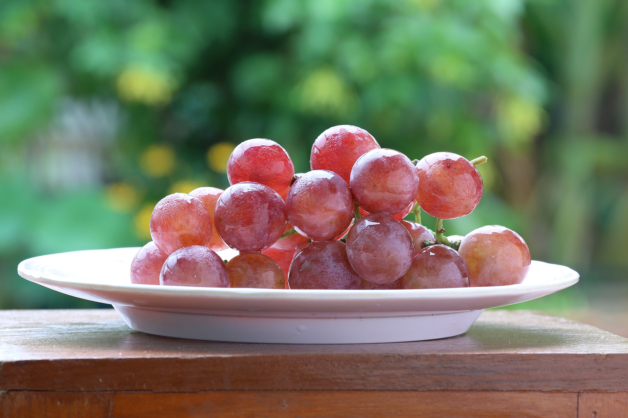red grapes
