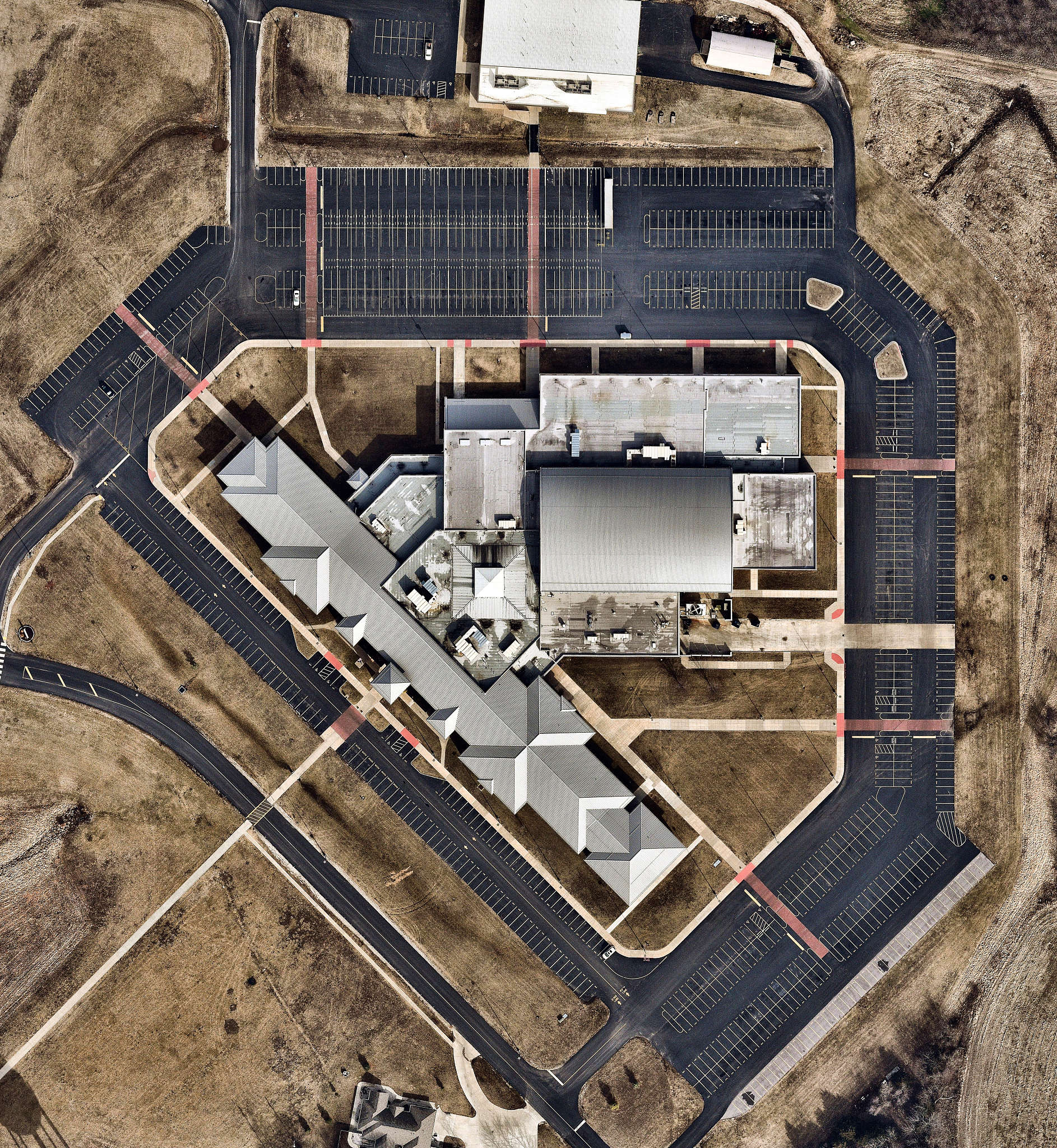 You have to write a 2500 words essay for The Ritz-Carlton Hotel Requirements will be as follows 1 Marketing Goal and ObjectiveNOTE You should match the firm’s Strengths with its Opportunities and that