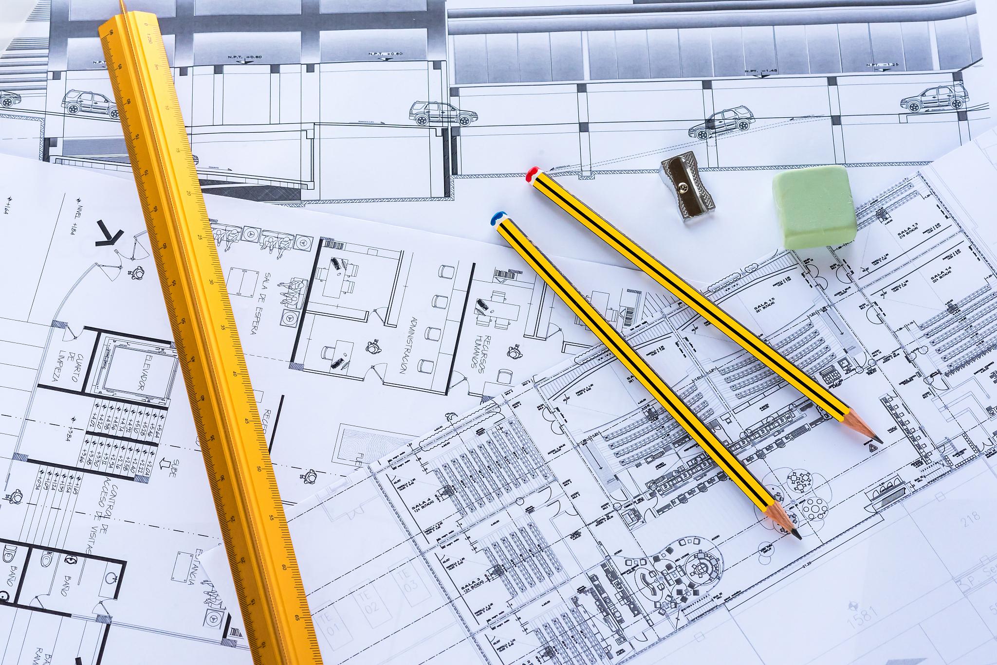 成都五月花高级技工学校工程造价与测绘技术专业 - 建筑工程领域人才培养