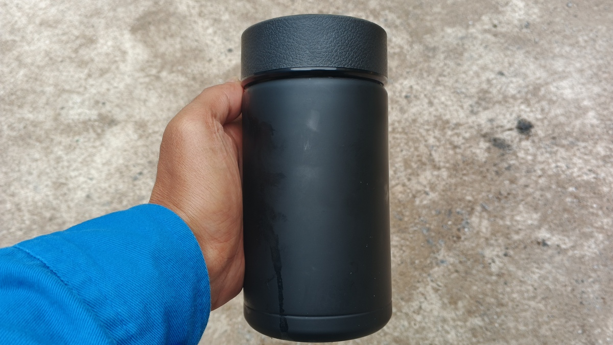 请以水杯为题写一篇作文