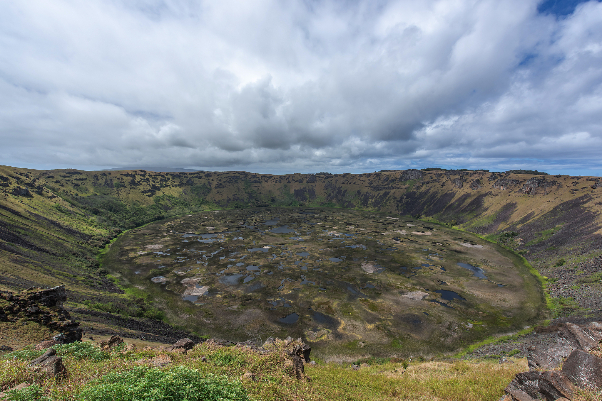 the volcanic crater of rano kau