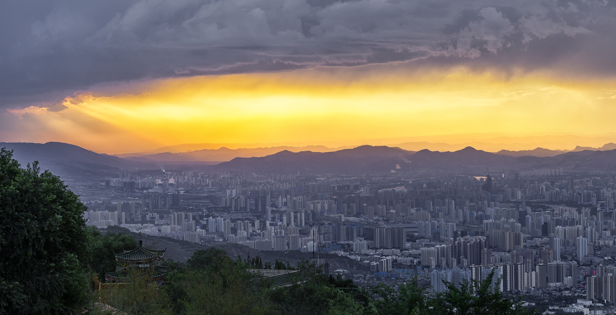 西宁职业技术学校五年制大专2022有哪些热门专业