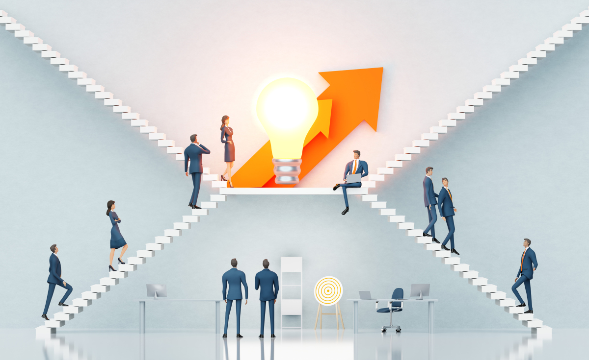 紧扣《八载奋进 筑梦远航》主题就公司与个人的协调发展、共同进步展开思路。写一篇1000字的文章