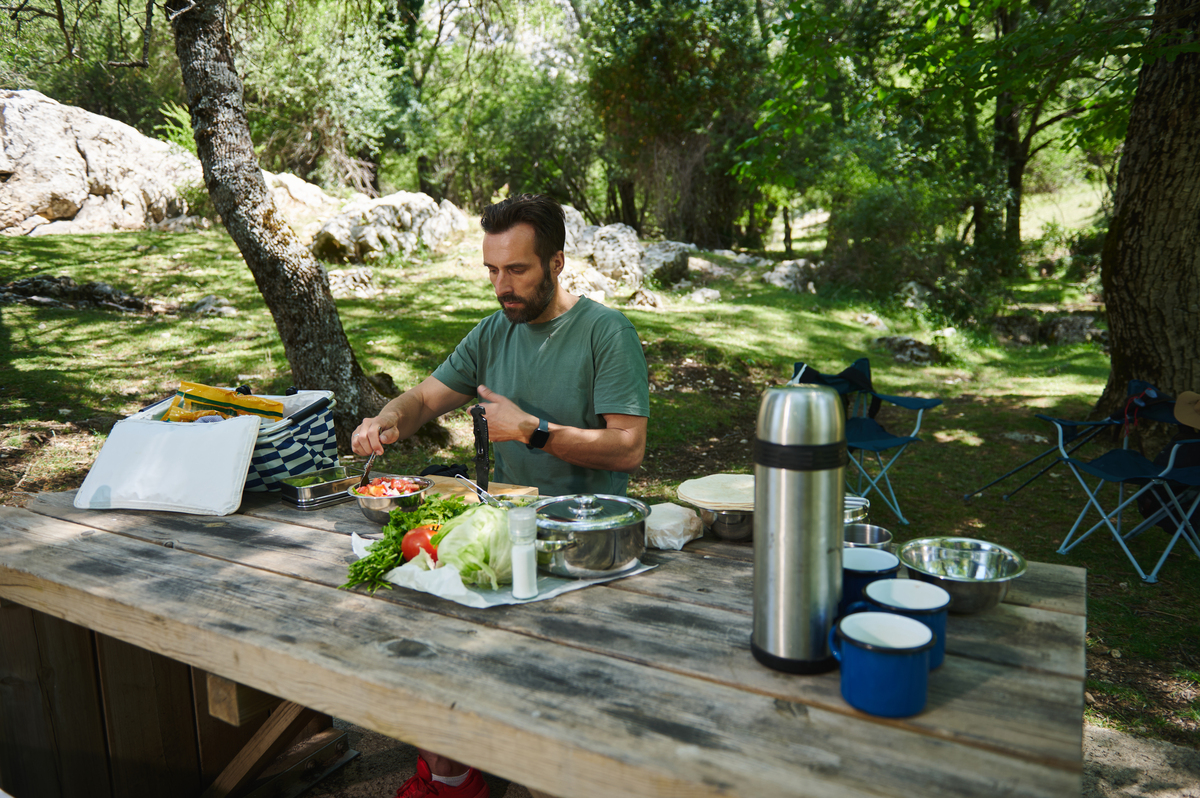 野外烹饪技巧：如何在露营中享受美味户外烧烤