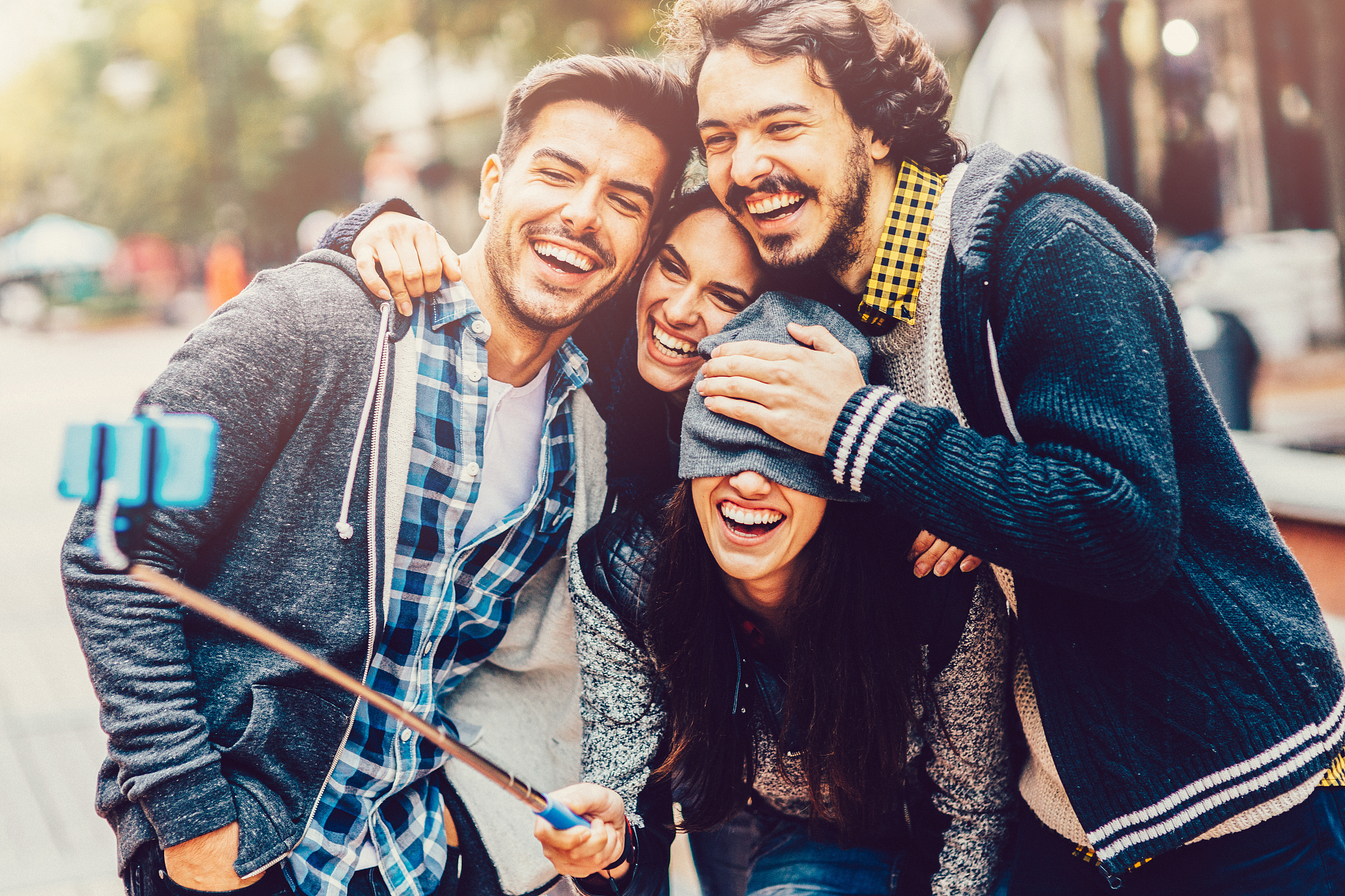 贵阳公办幼师学校分享幼儿教师教育随笔-那些加班加点的日子