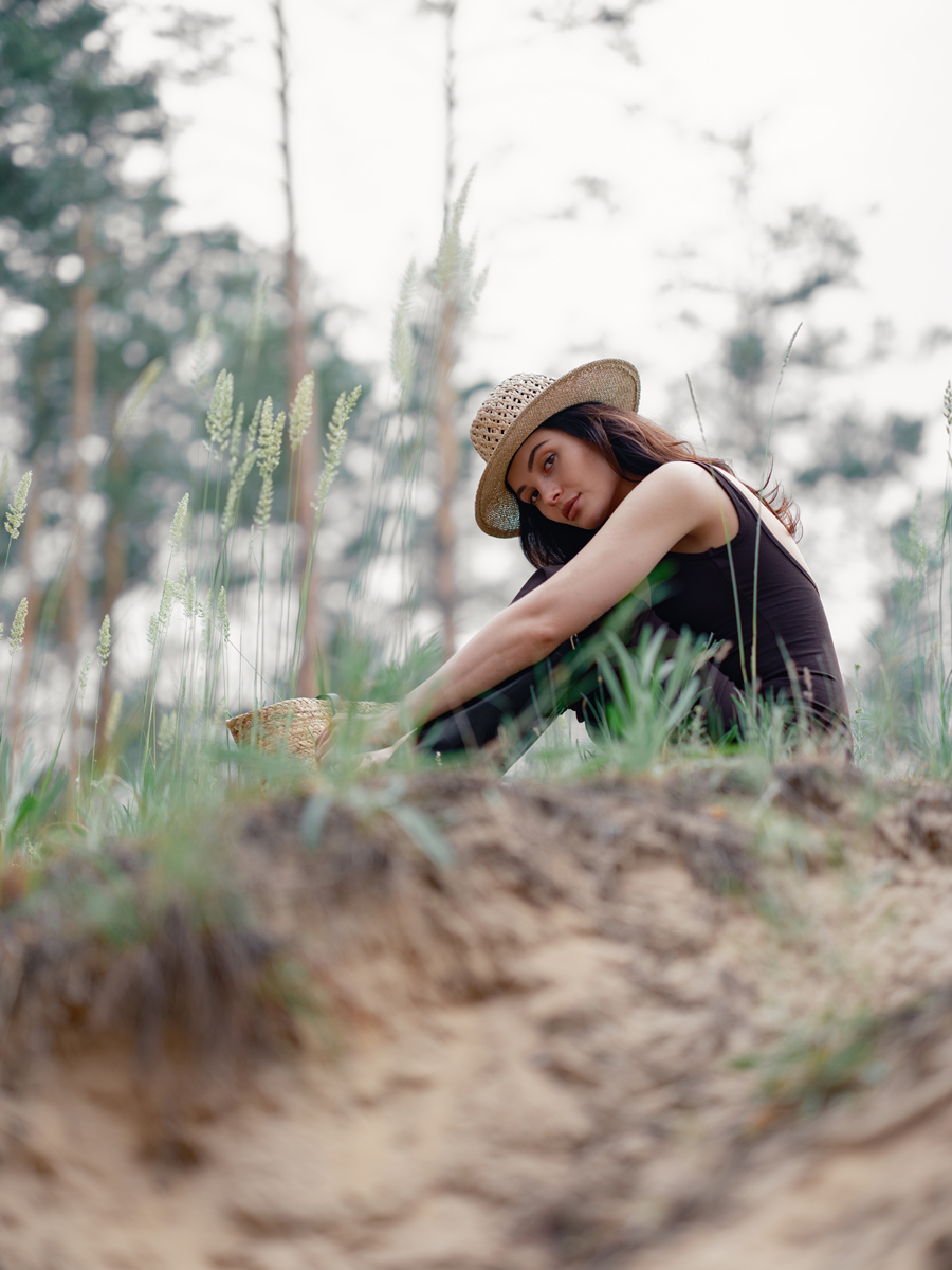 自然生动人像摄影技巧：捕捉人物魅力的秘诀