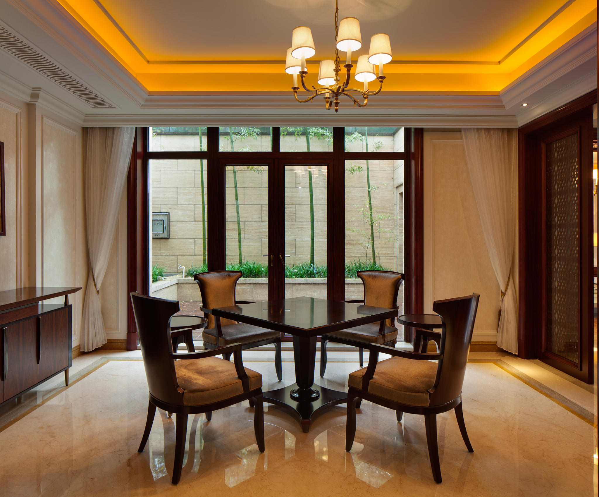 别墅装修工程采用半包，我作为承包方，怎样才能赚最大利润?