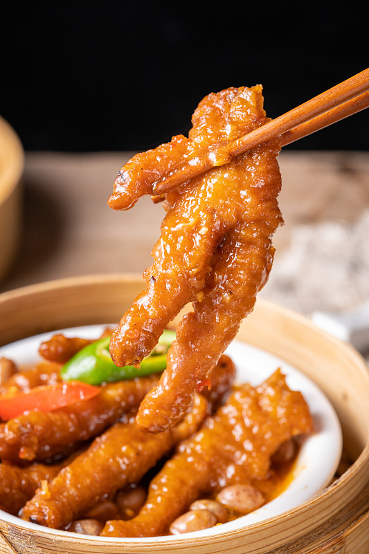 无骨鸡爪短视频预热台词