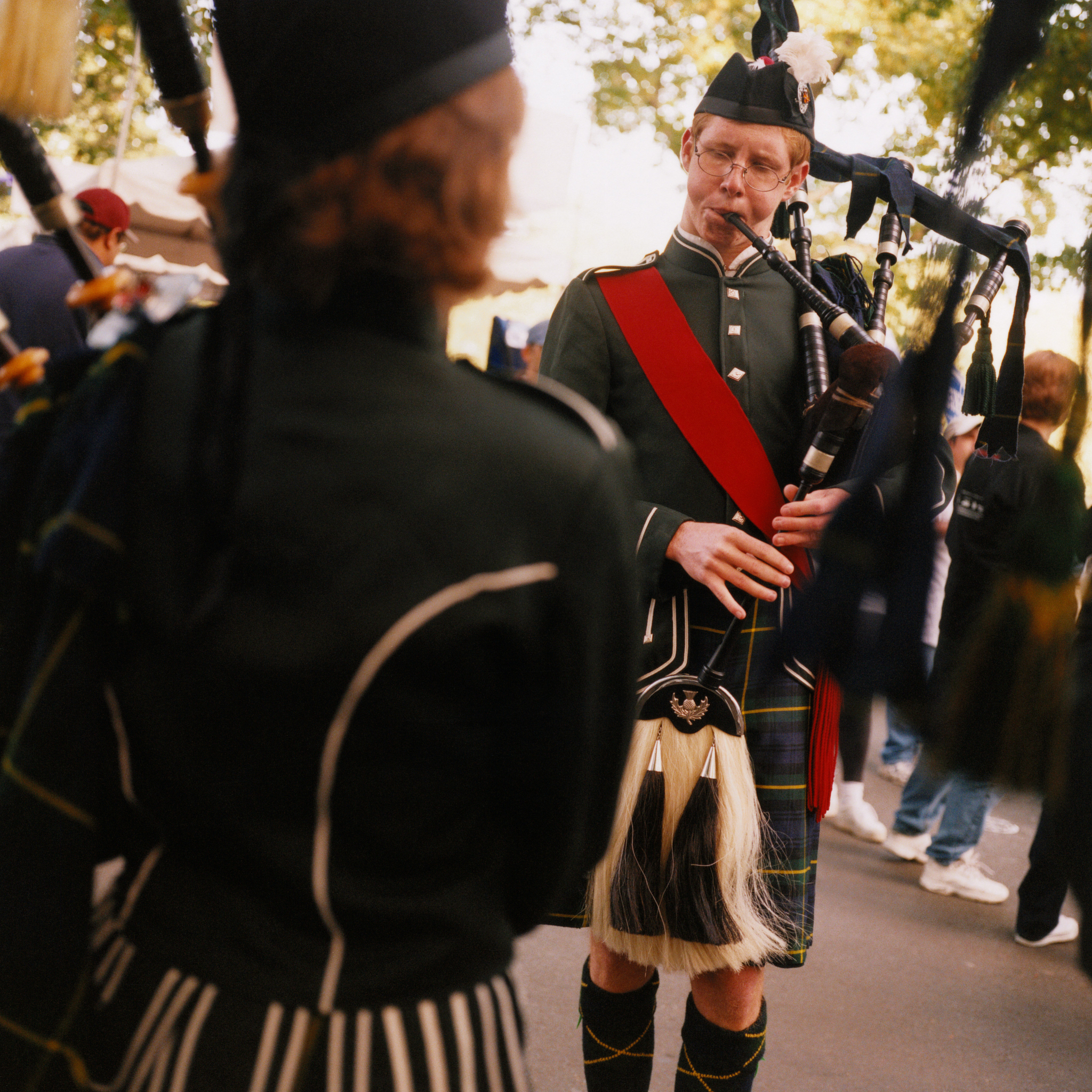 Mens Vintage Kilt: Gothic Fashion Meets Scottish Tradition