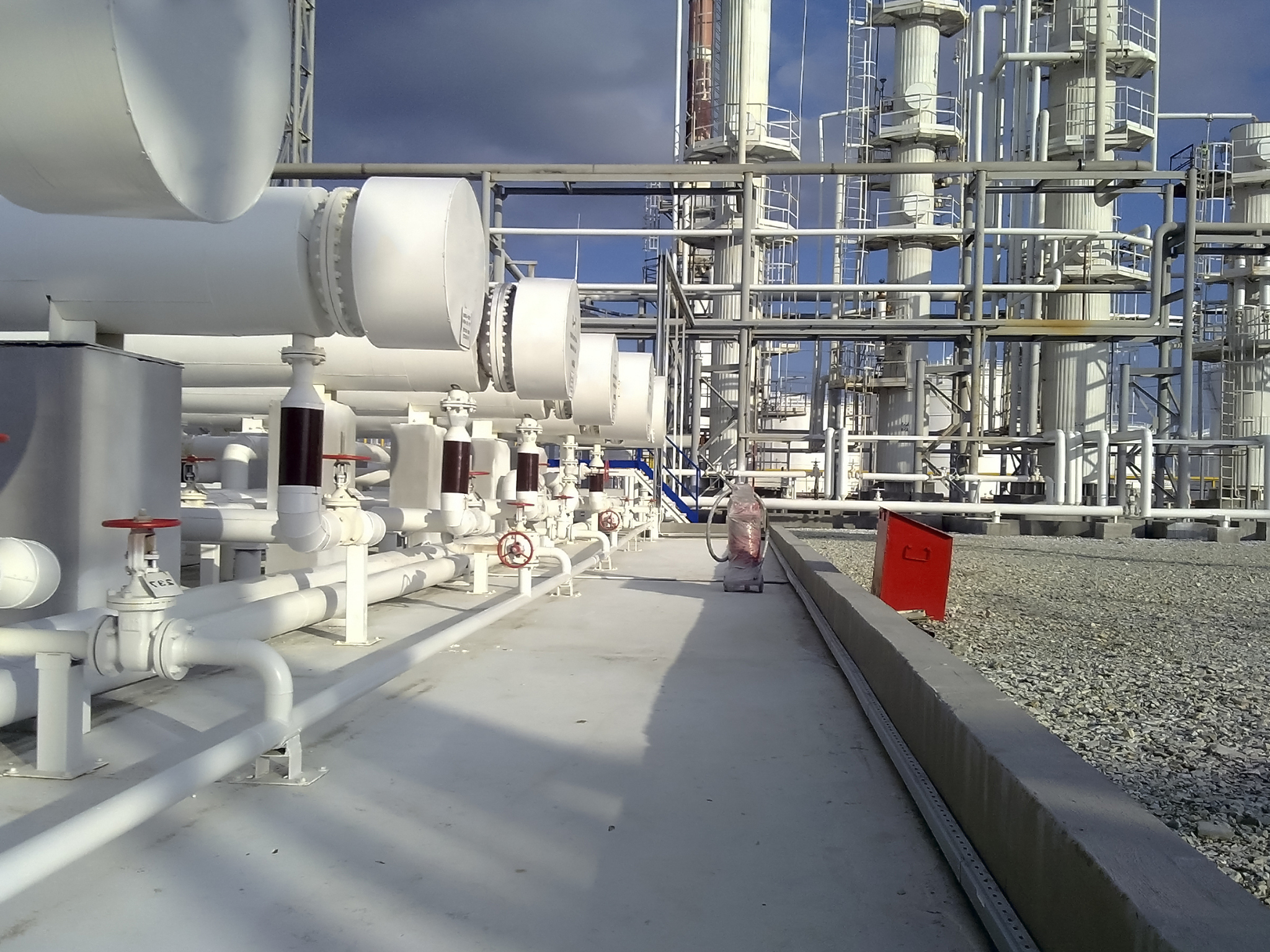 三管程U型管换热器：工作原理及应用