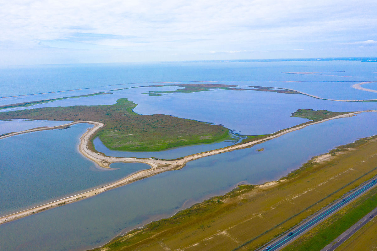湖北工业大学空乘专业招生简章：无人机驾驶专业详解