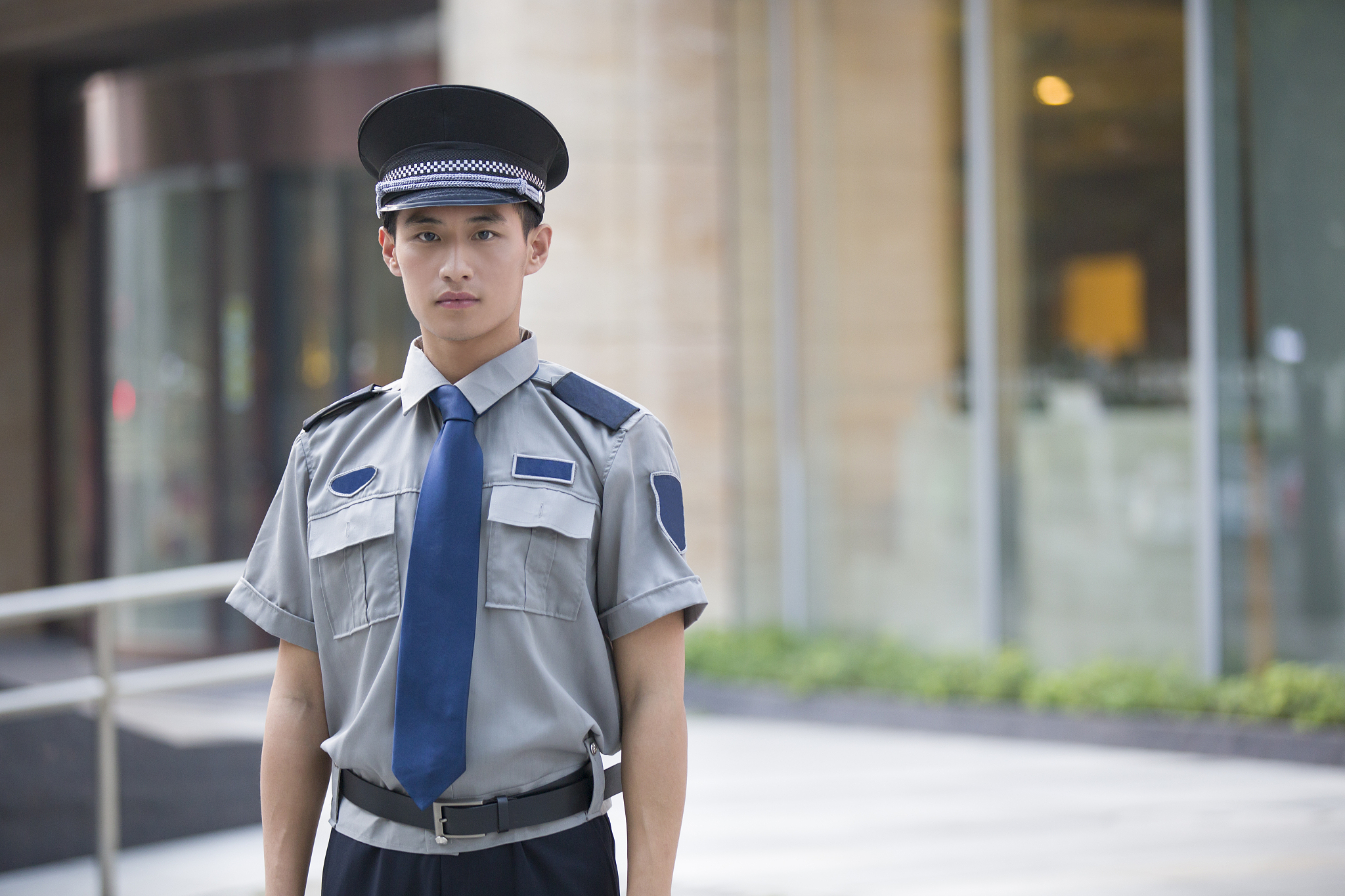 保安公司人员流动性大：原因分析及解决措施