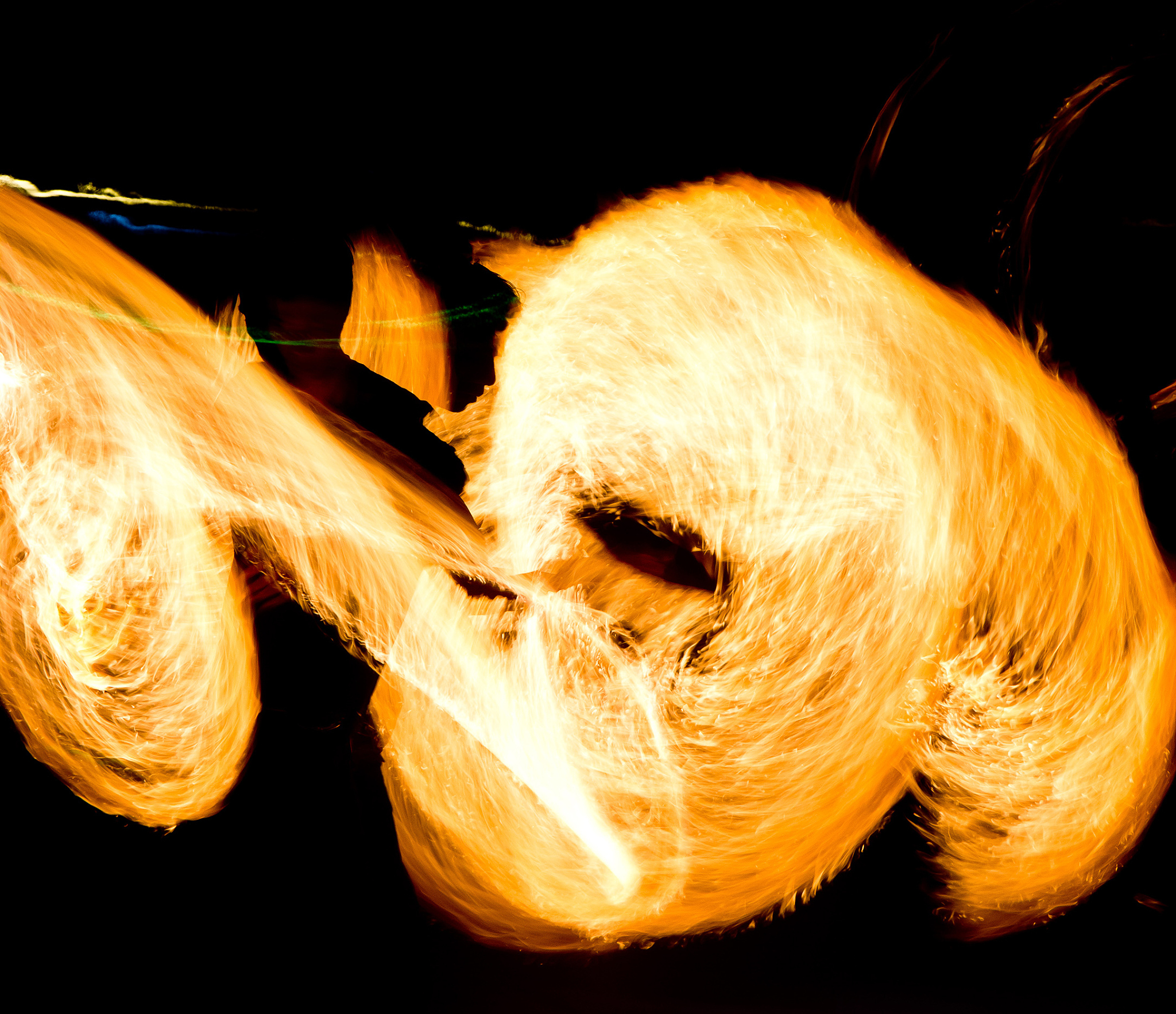 燃烧一定伴有发光现象吗