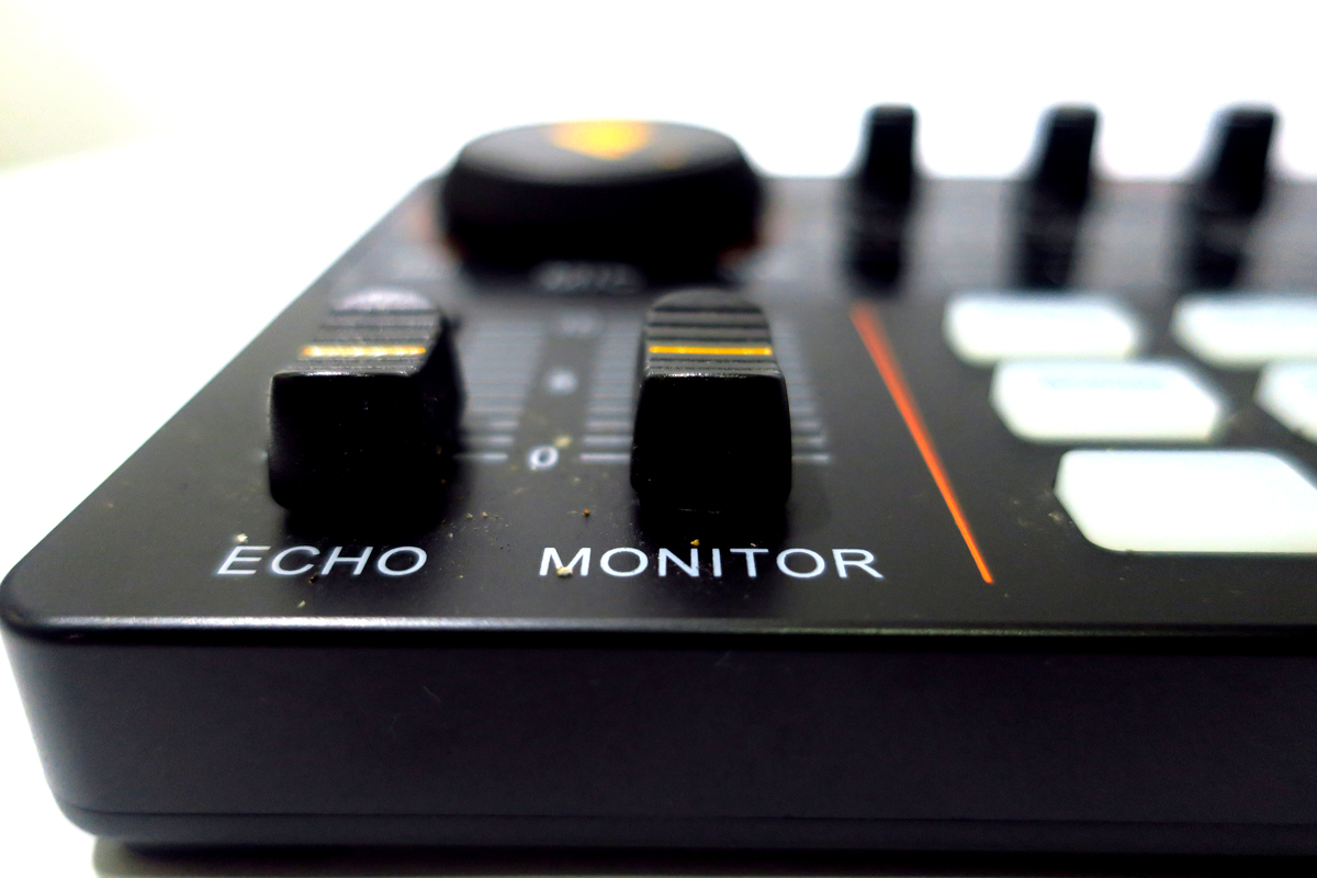 帮我想一个录音失败的提示要求是英文的