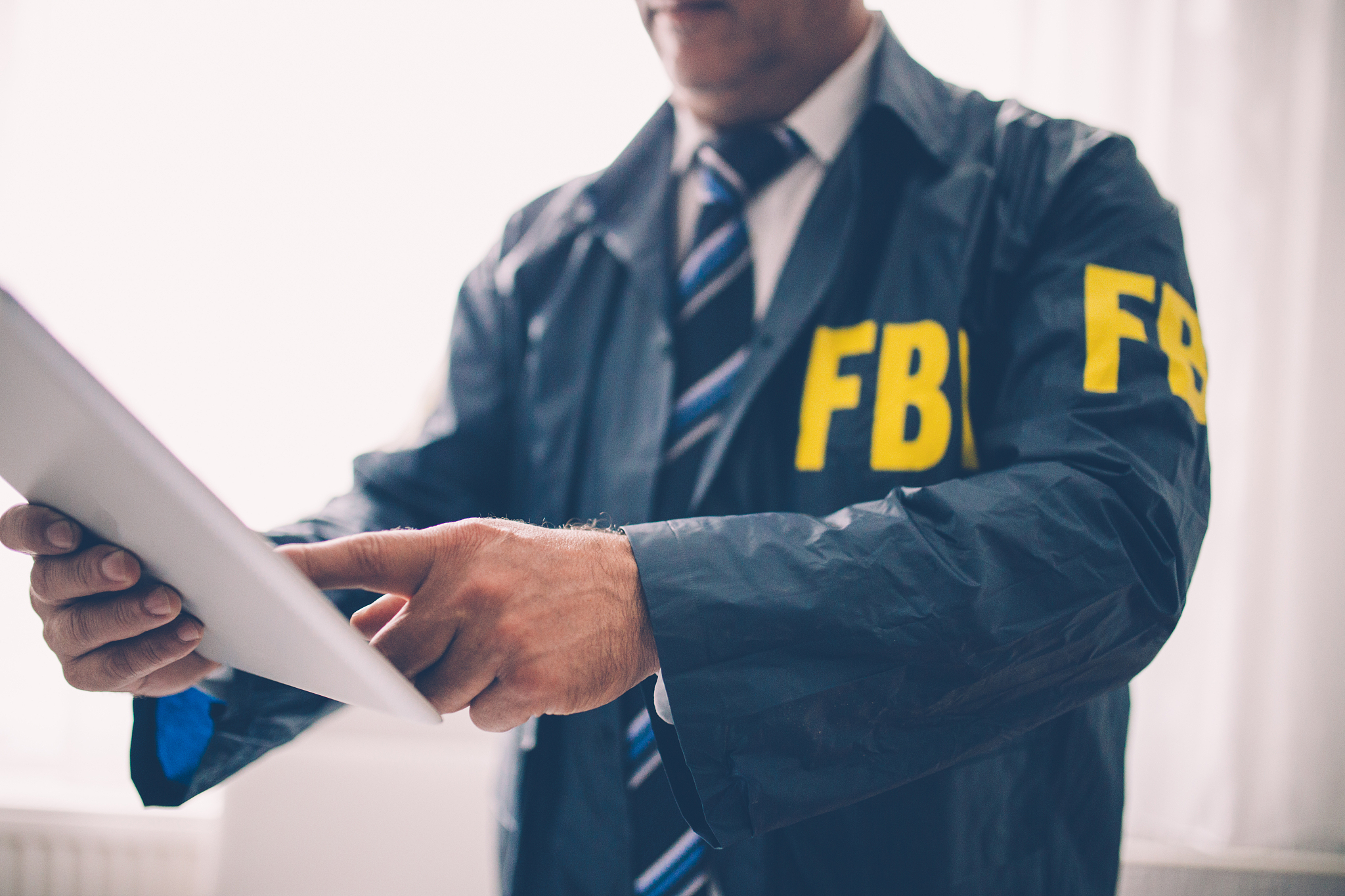 选一个公共部门组织 明确做职位分析职位评价围绕人力资源管理内容分析研究