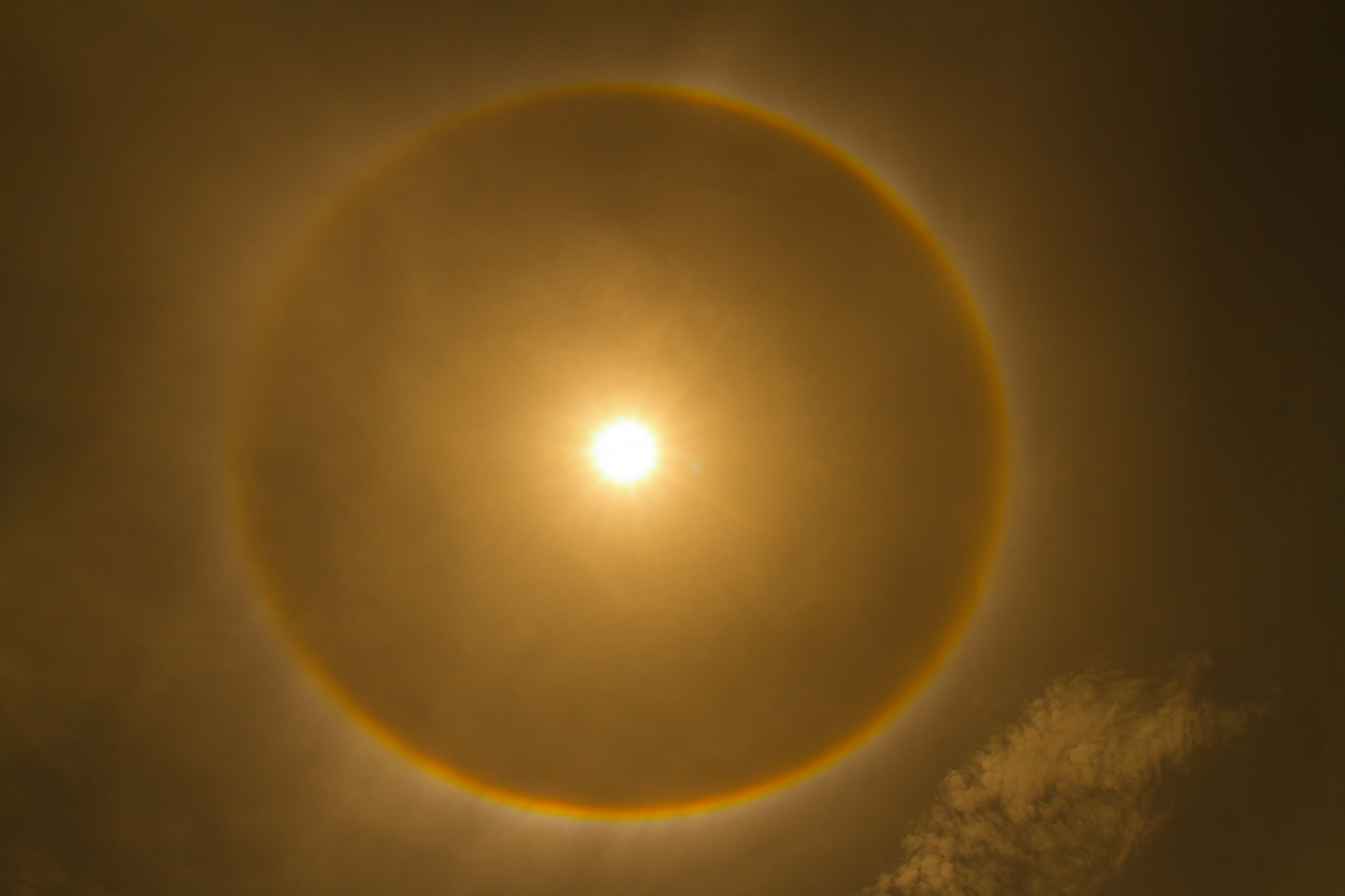 halo around the sun