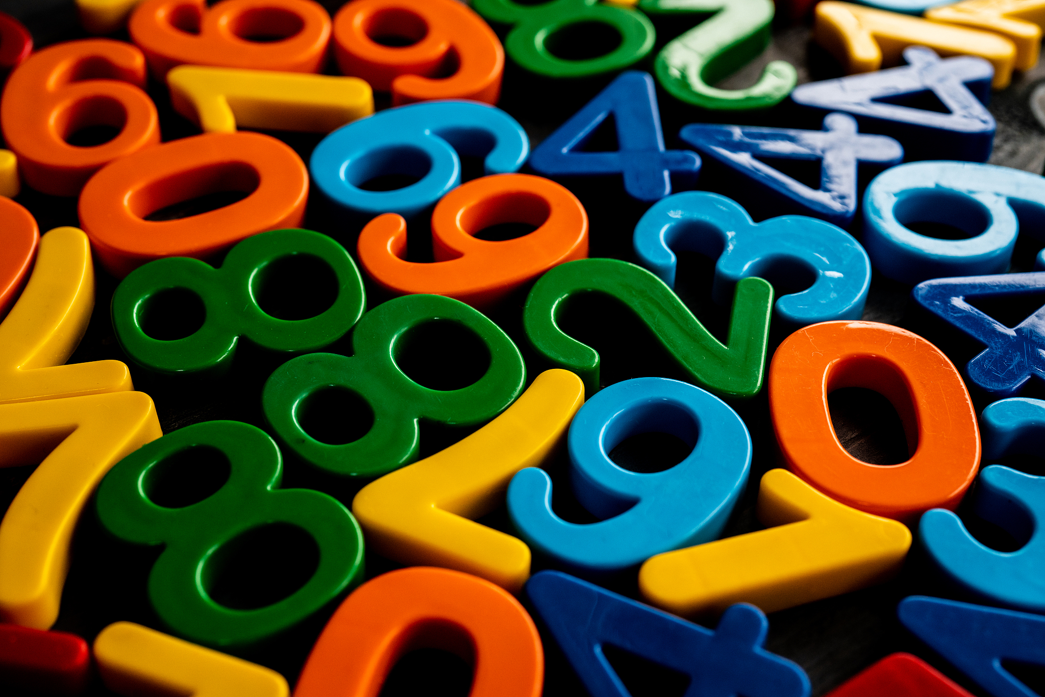 二年级下册余数除法题竖式讲解：附300字以上示例