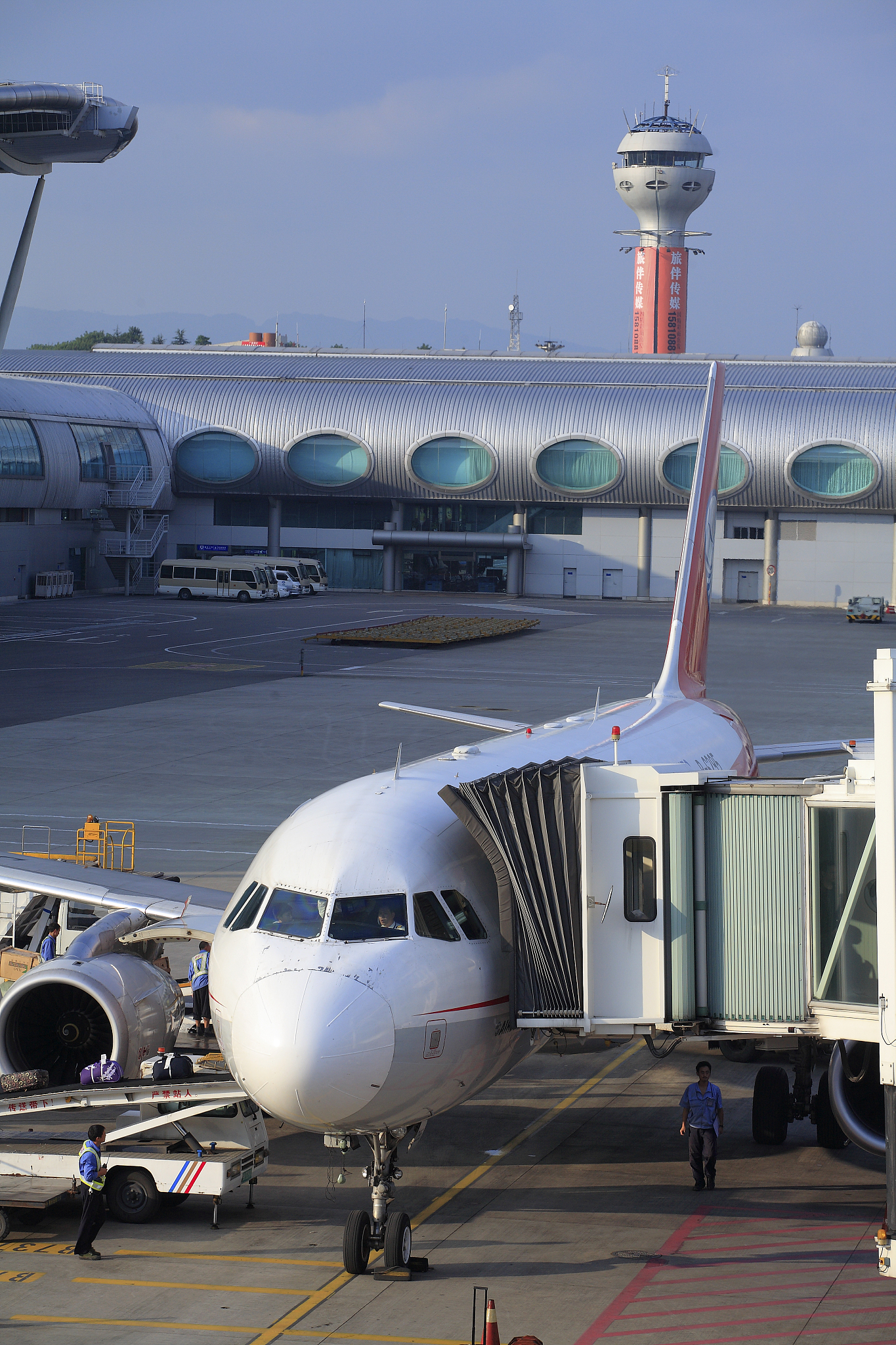 昆明空乘航空学校招生信息昆明华西航空旅游学校