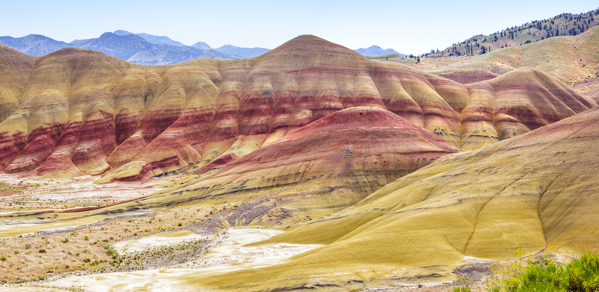 painted hills national landmark, oregon
