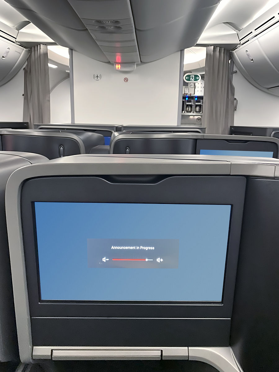 关于播音a380内部设计的不少于两千字的论文