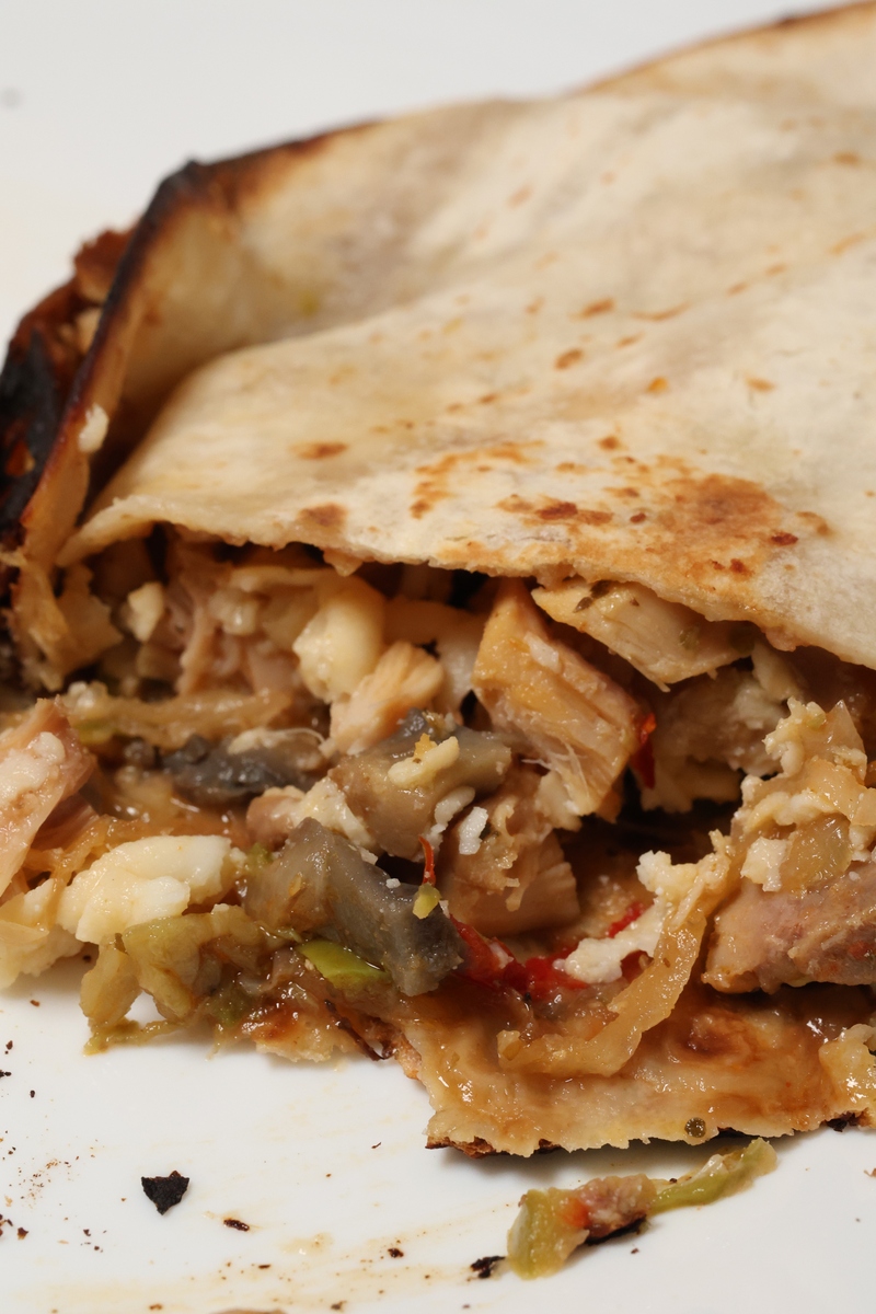 烧饼里脊肉腌制秘诀：300字解锁美味烧饼