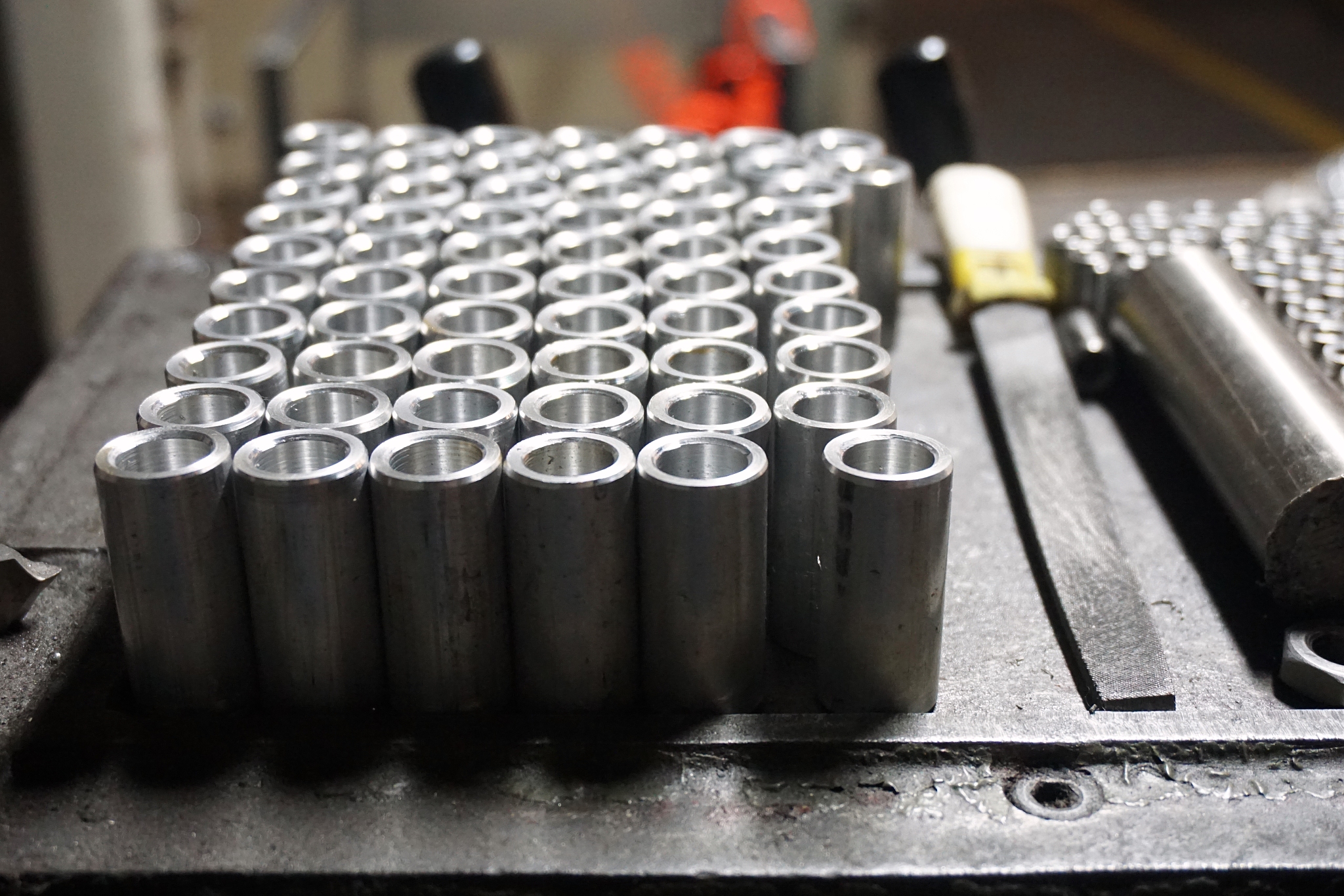 铜铁合金电磁屏蔽写一段引言