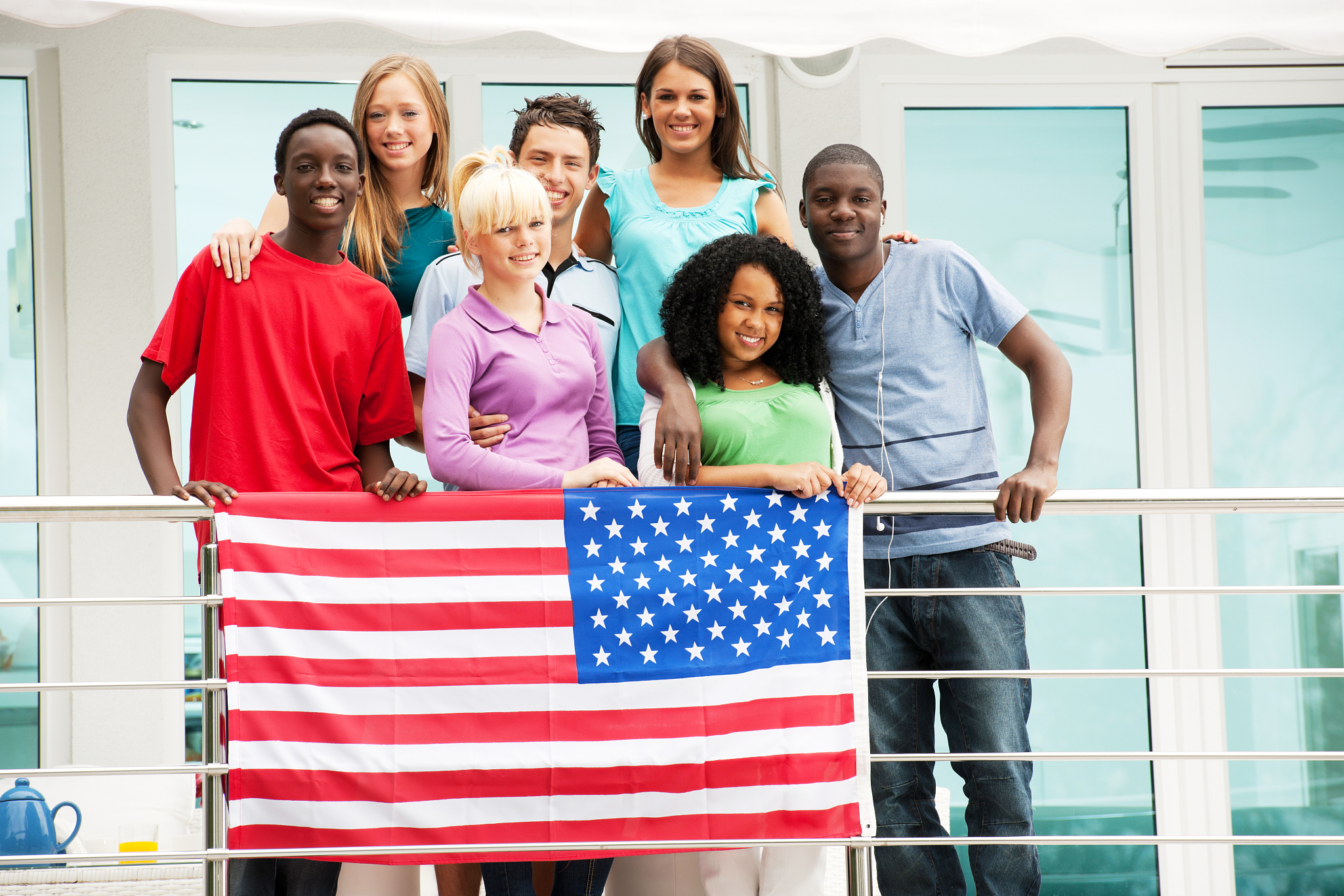 美国人友善热情的性格特点：开放、乐于助人、充满活力