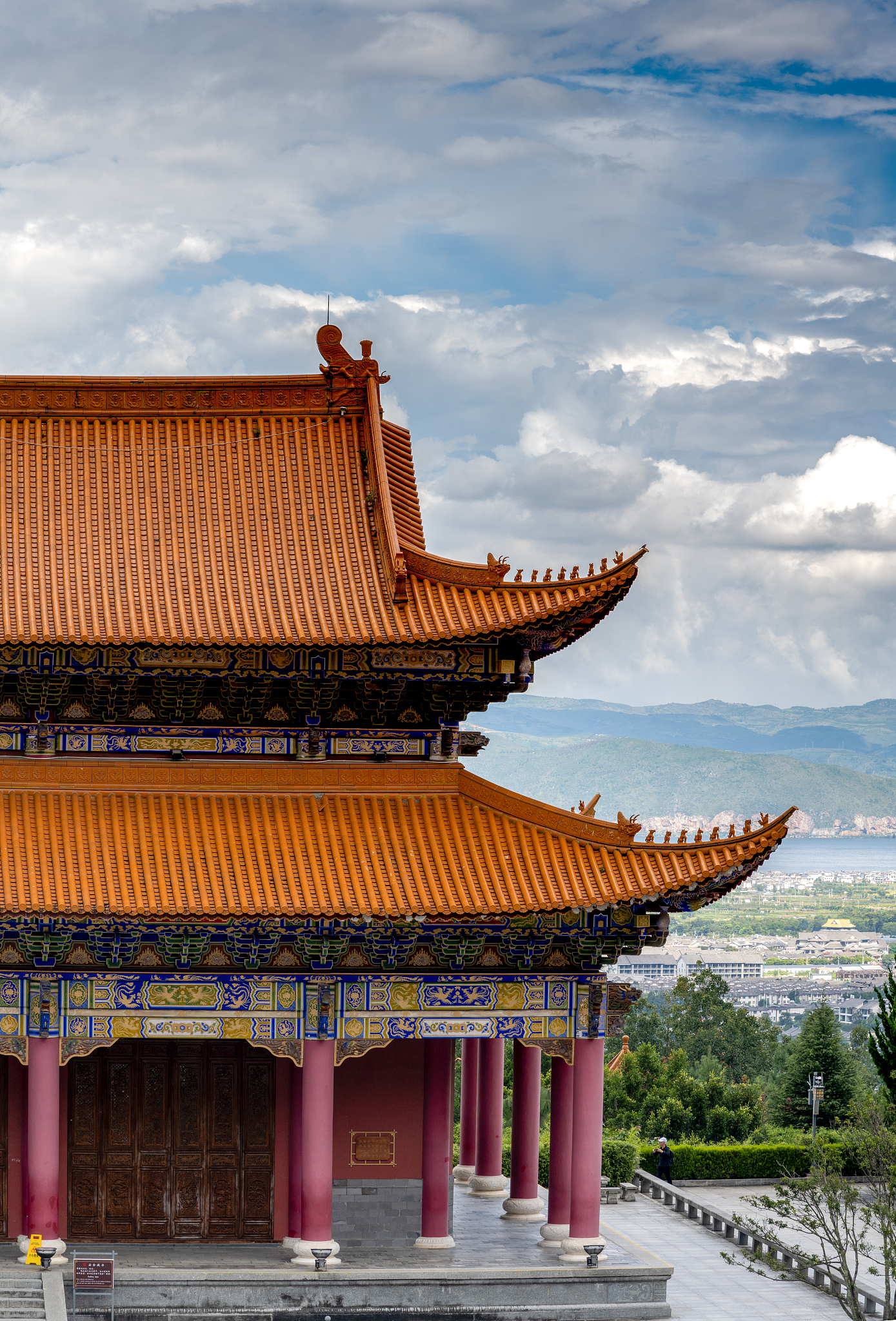 中国云南大理崇圣寺古建筑屋檐