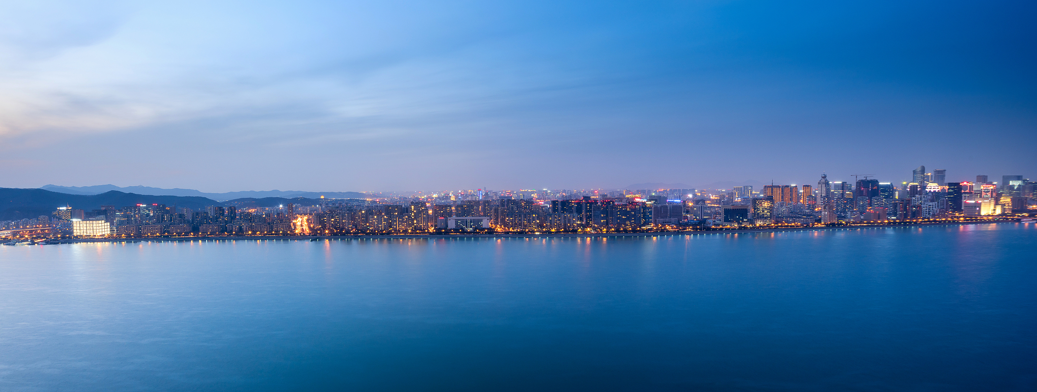 杭州钱塘江夜景
