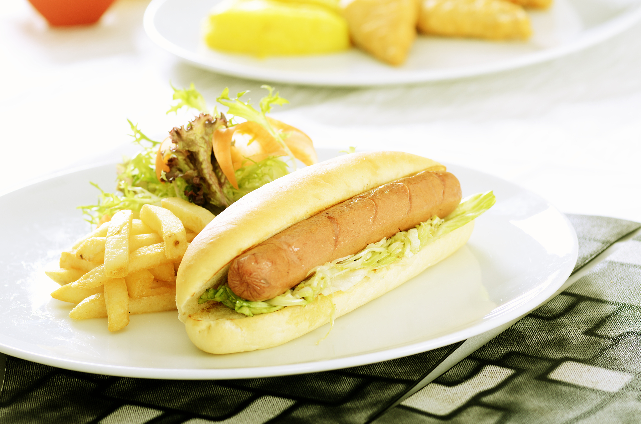 成都机电工程学校伙食费怎么算的