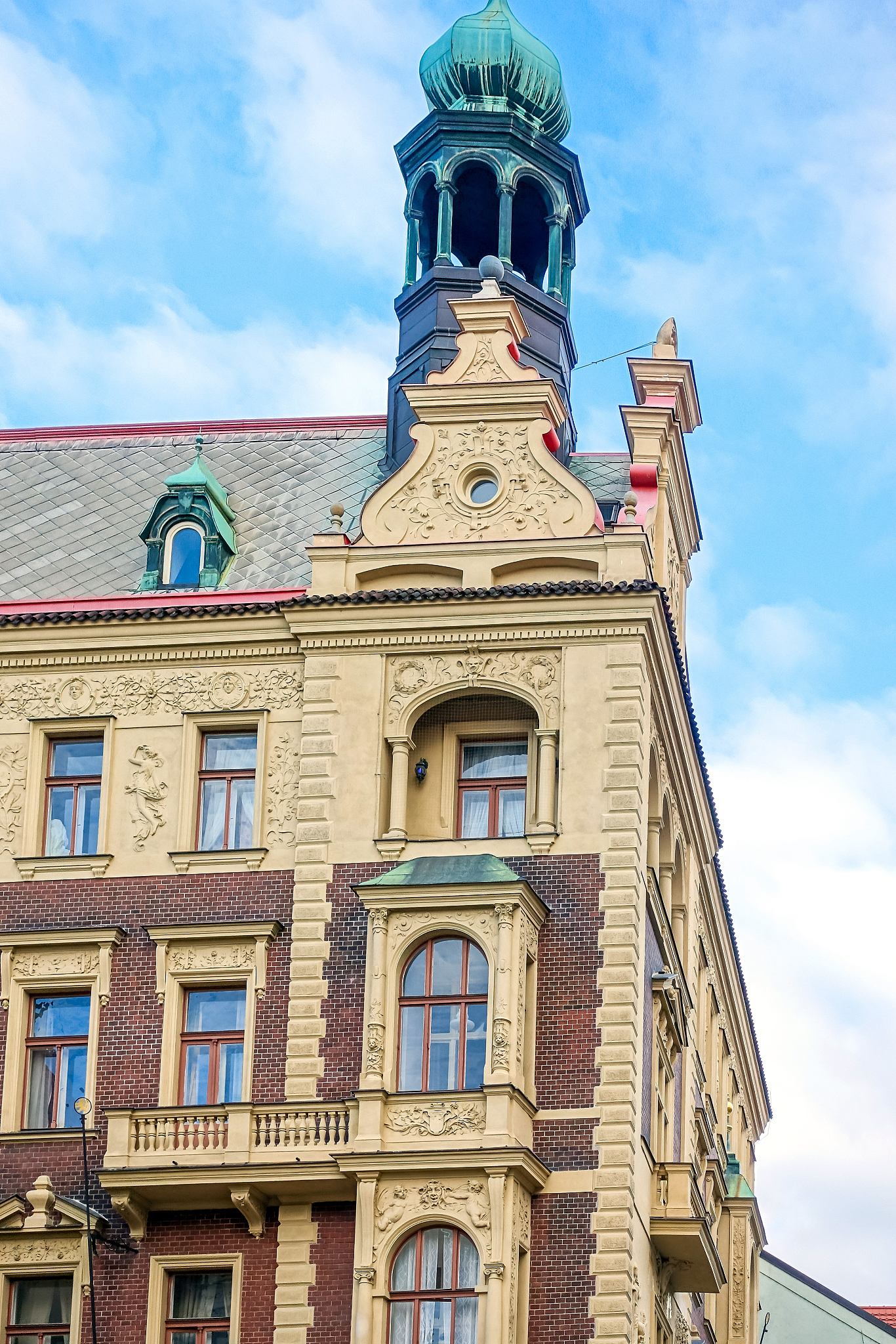 旅游英语专科就业前景分析：热门领域、发展趋势和就业方向