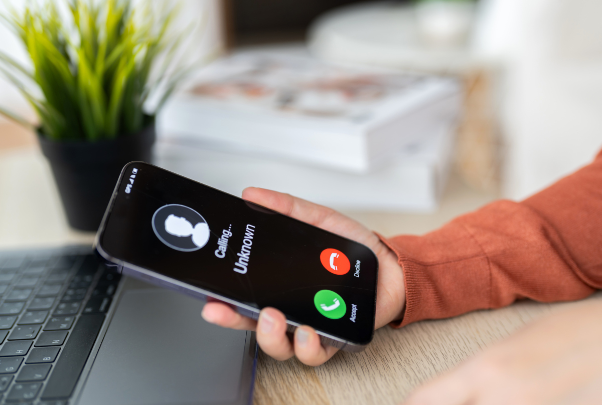 智能头盔：安全、便利、智能的骑行伴侣