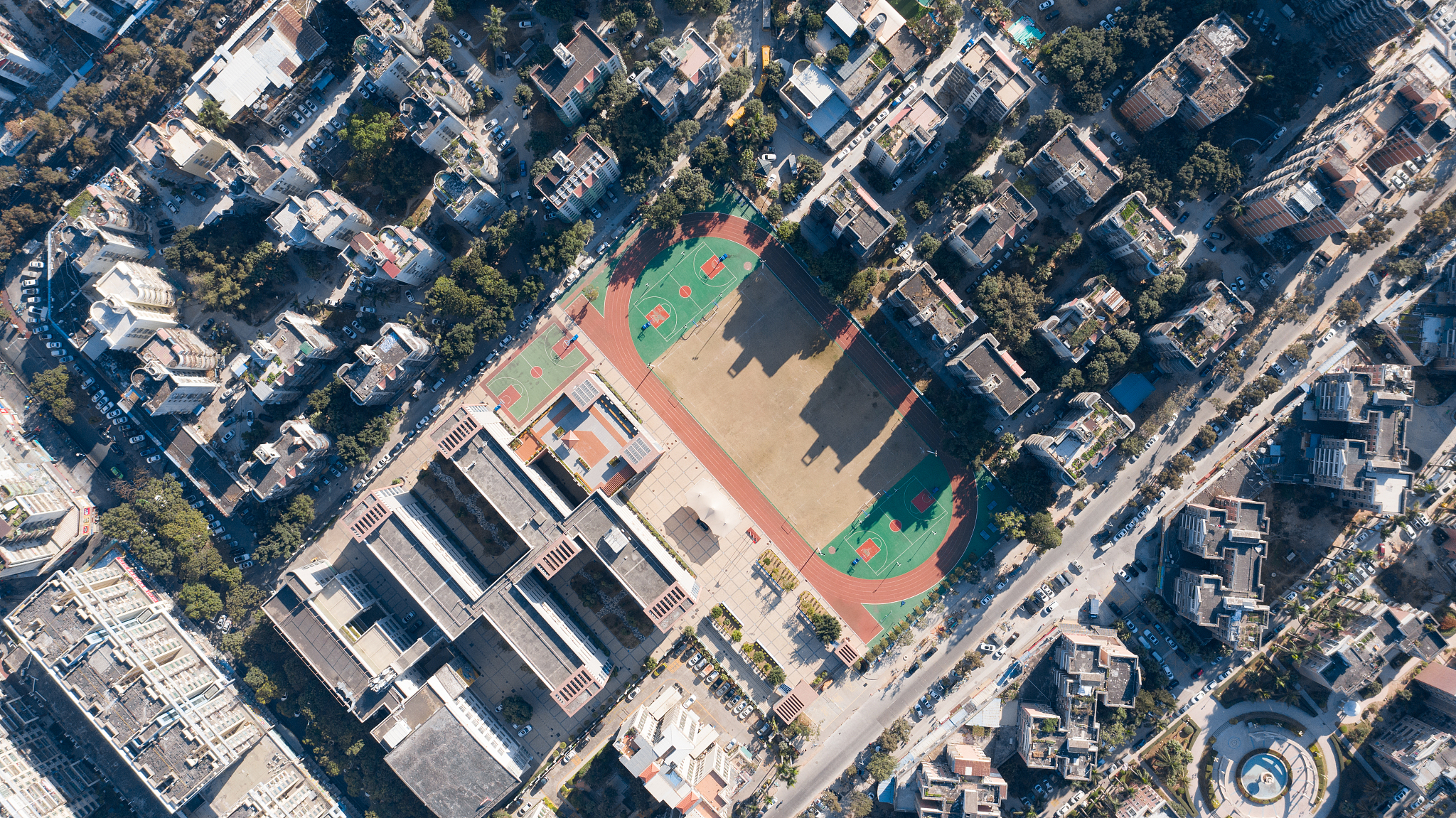 湛江市社区体育公共设施配置问题及对策研究