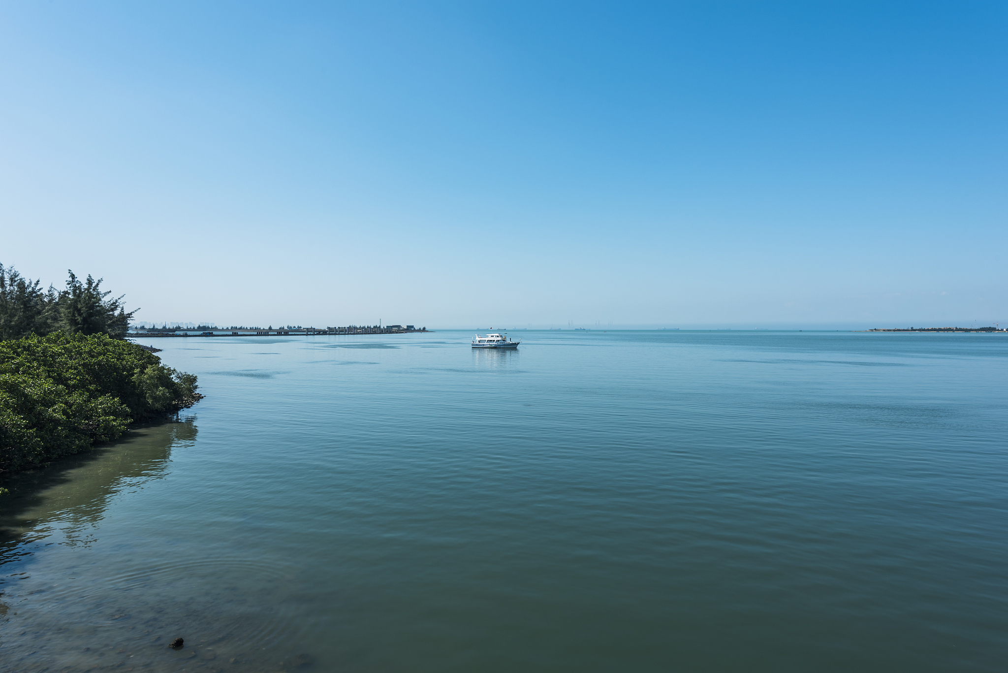 基于网络文本分析的海口旅游目的地形象感知影响研究