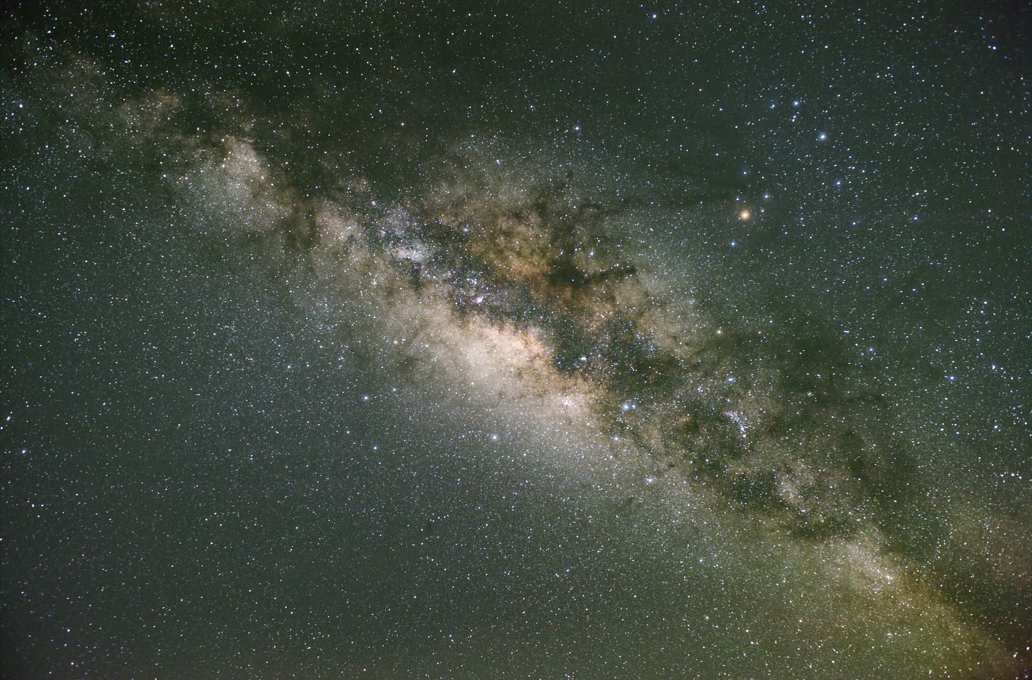 the milky way from an astronomical observatory site.