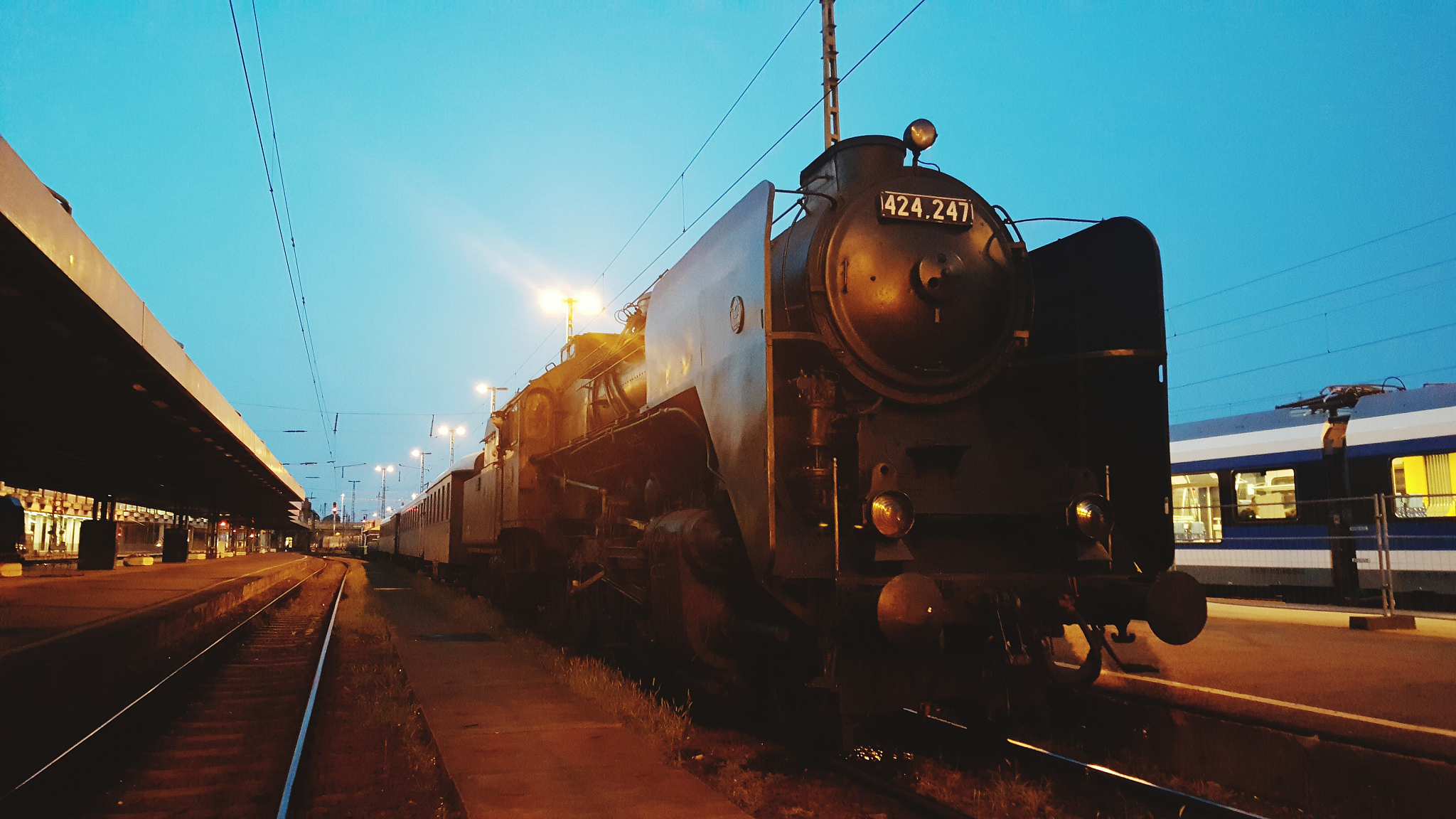 重庆工贸技师学院铁路运输专业与管理简介 - 培养铁路运输管理人才