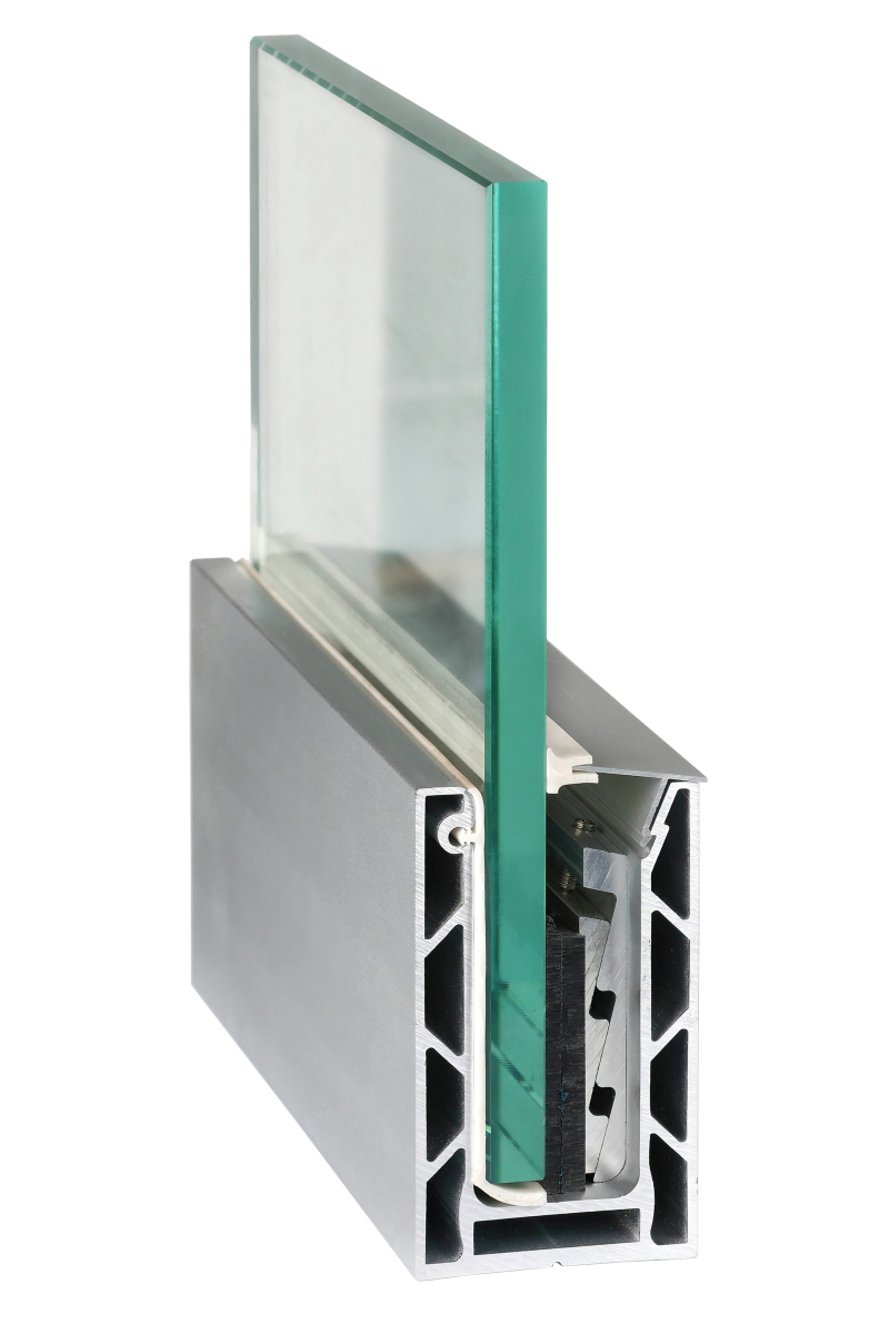 锂合金门窗18的厚度是不是整个锂合金18厚度帮我用180字详细描述