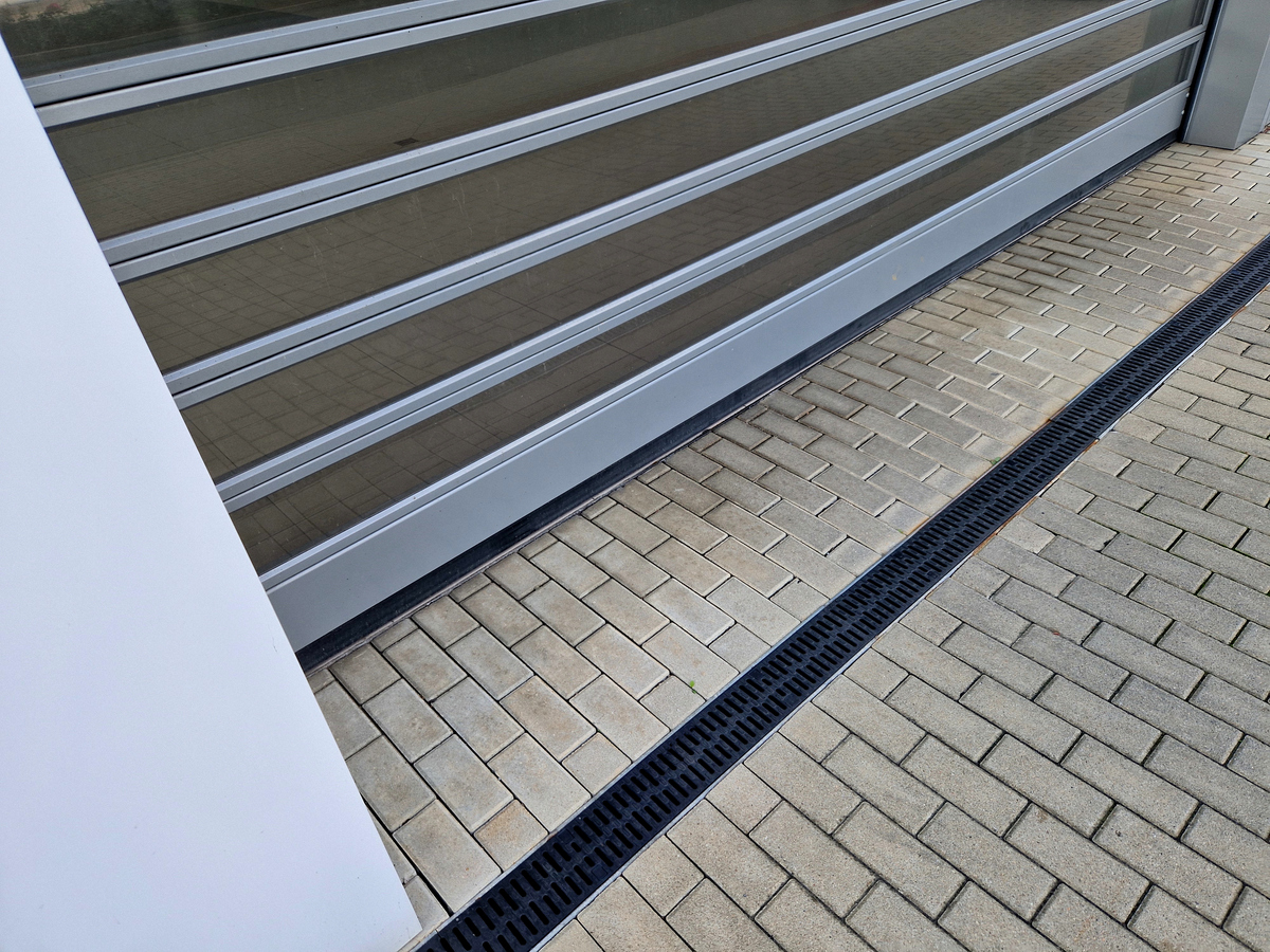 格栅盖板：地面应用与细部应用详解