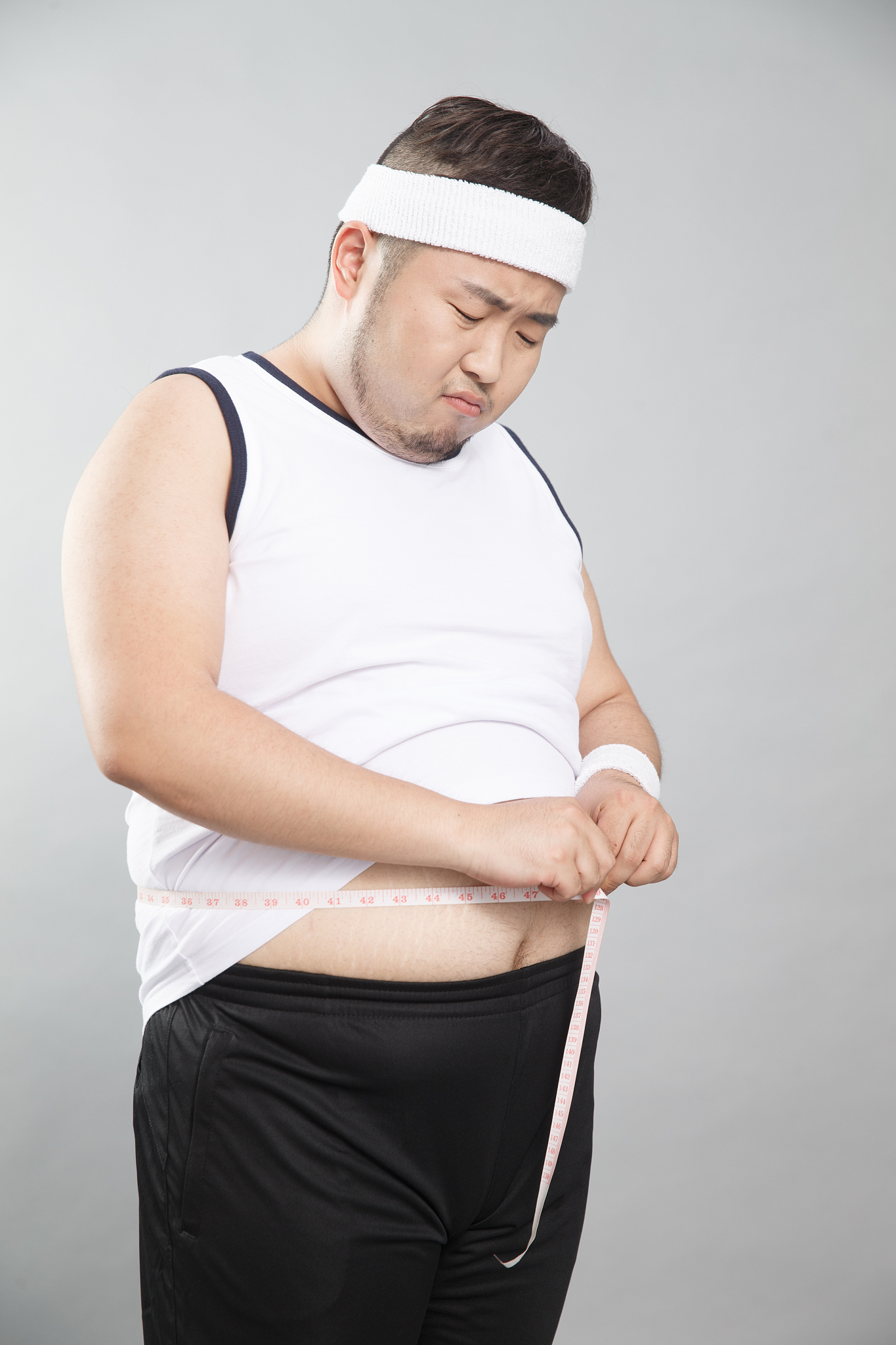 45岁男性如何减去肚子上的赘肉大肚腩